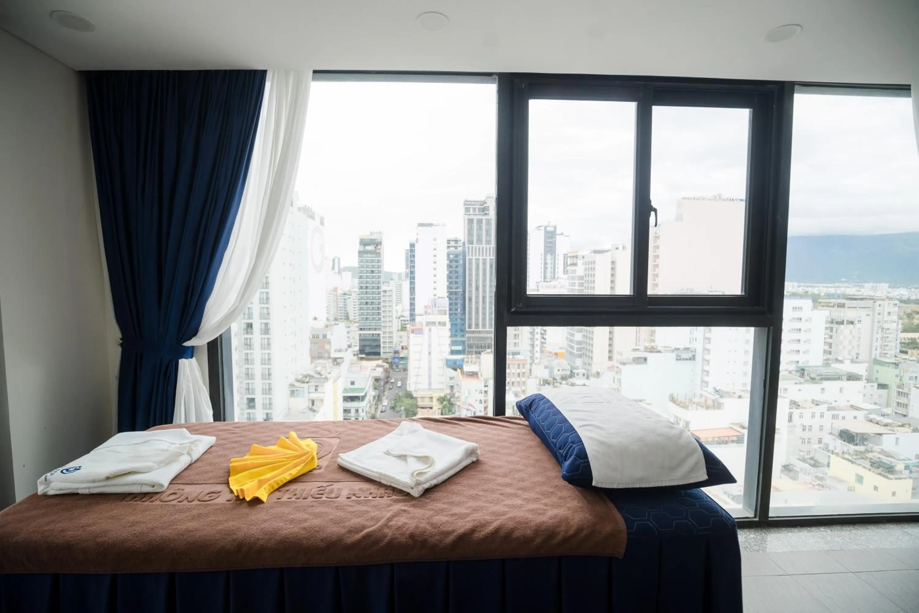 Spa and wellness centre/facilities, Bed in SANDALS ISLAND HOTEL