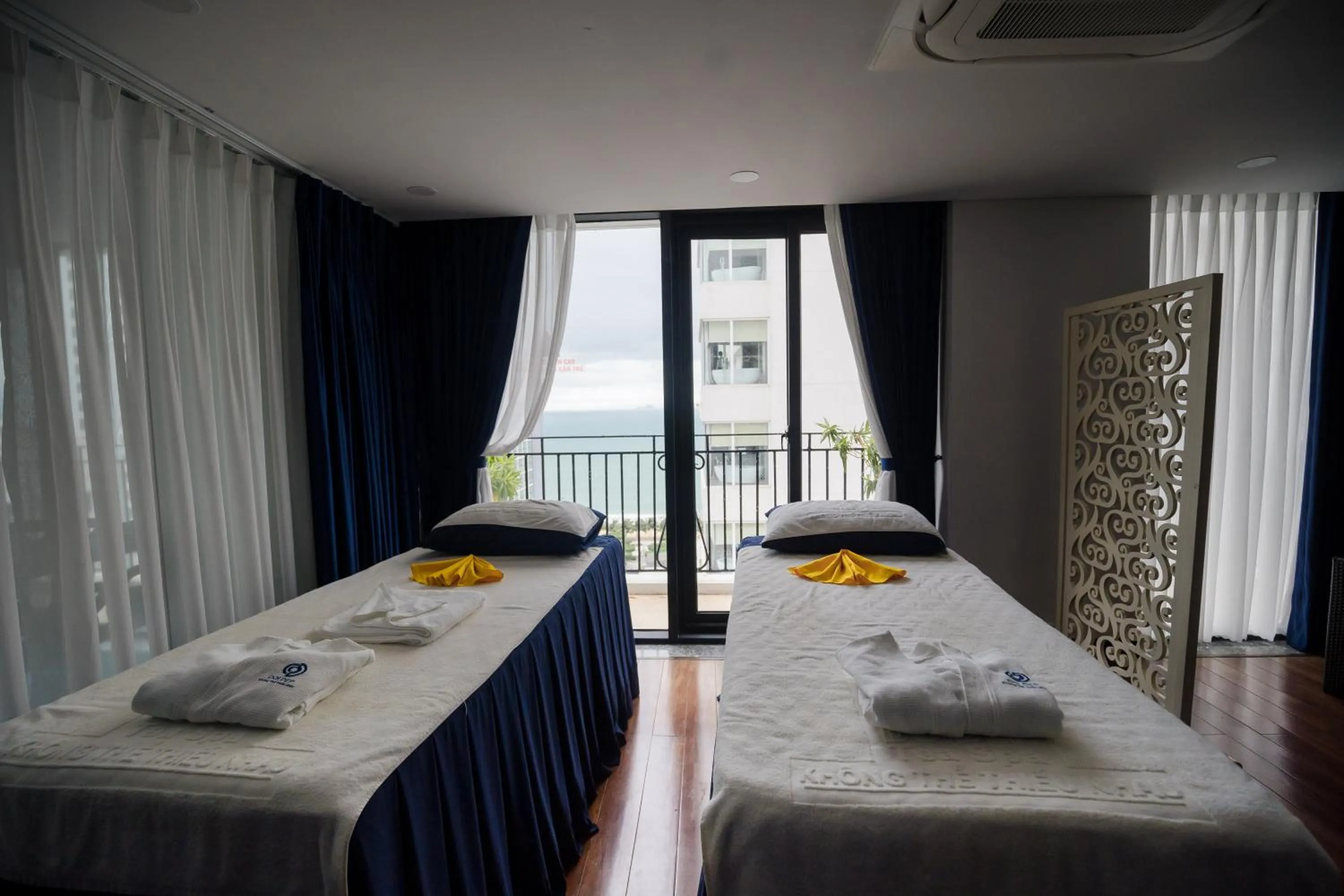 Spa and wellness centre/facilities, Bed in SANDALS ISLAND HOTEL