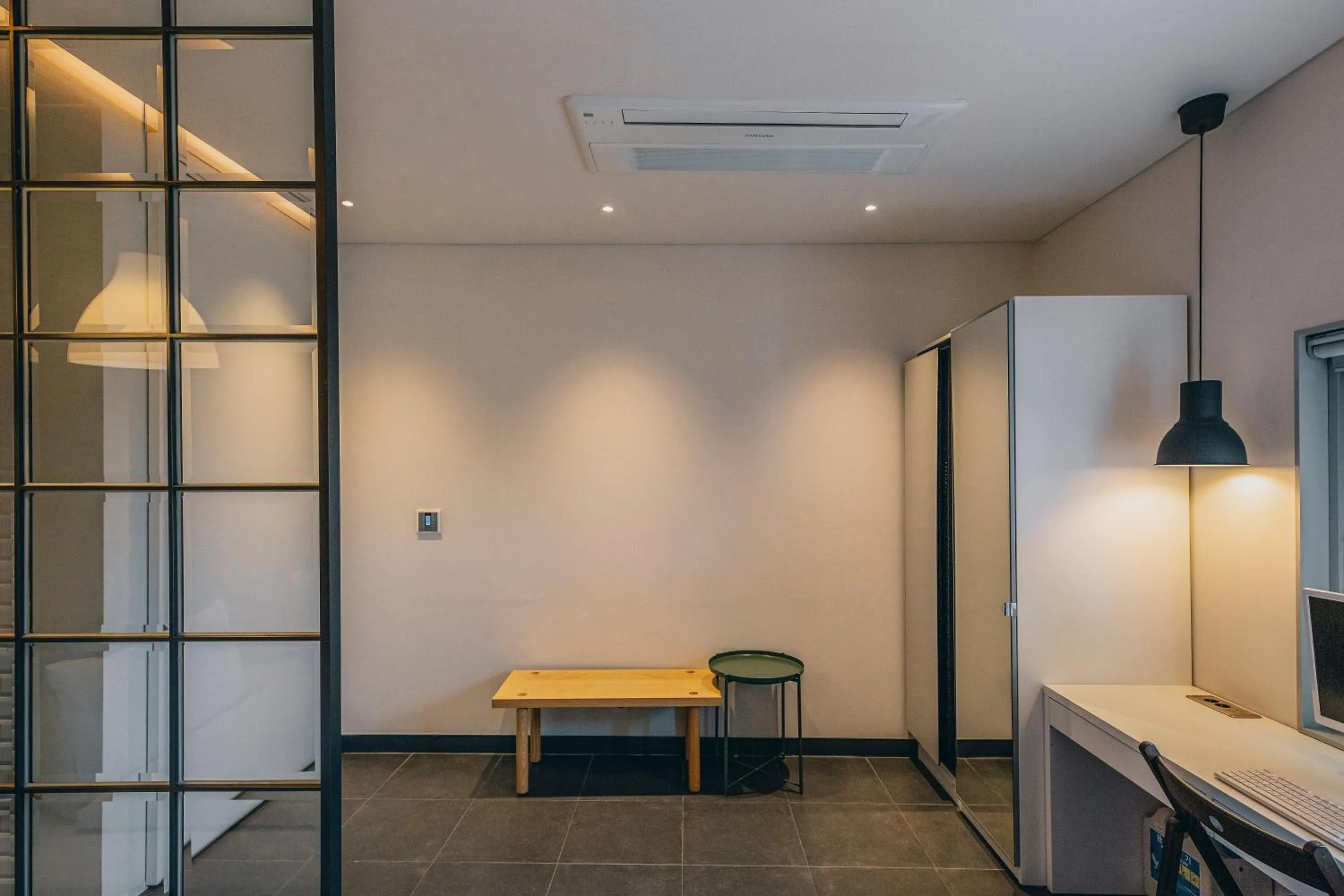 air conditioner in Gwangju Hotel the spot