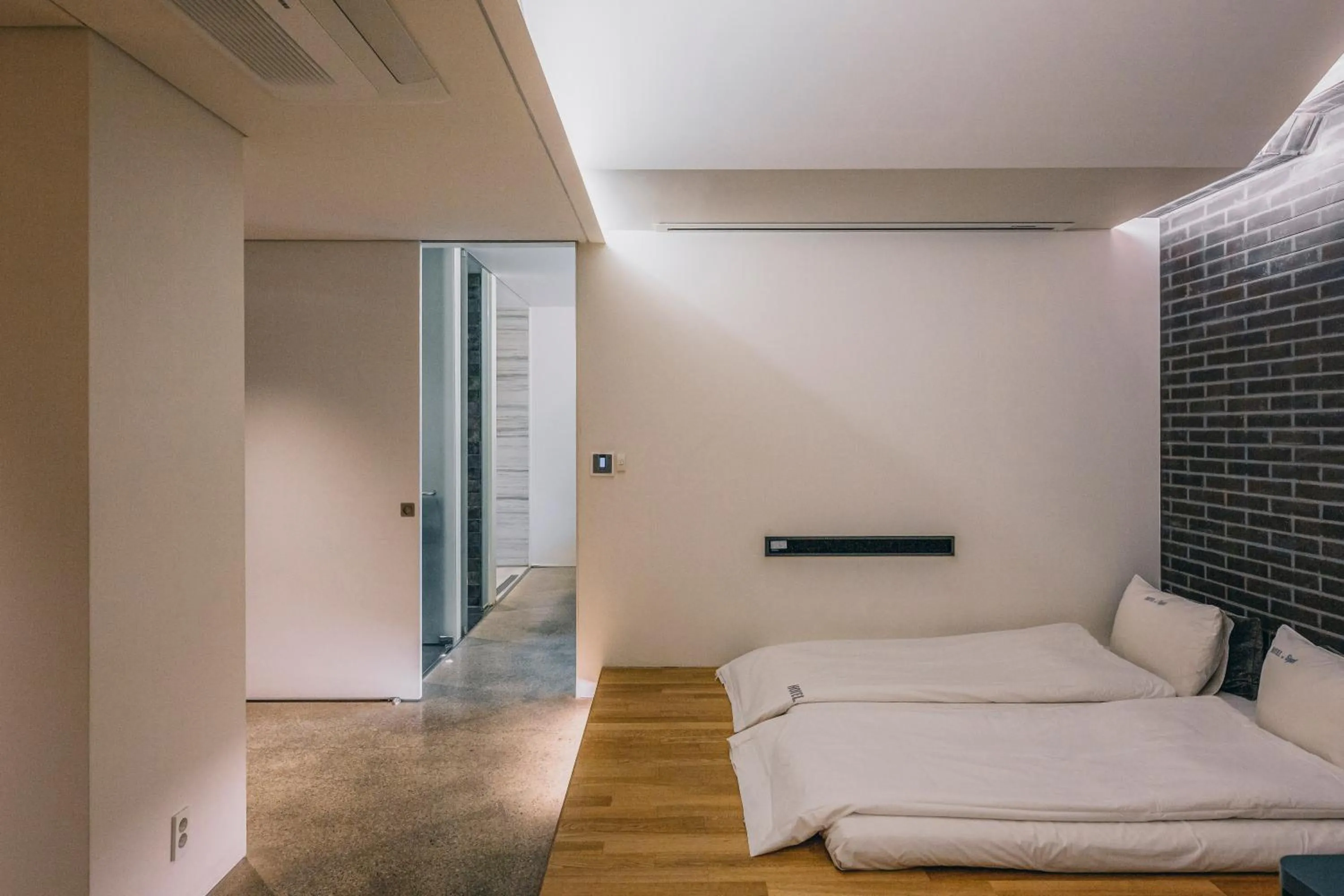 Photo of the whole room, Bed in Gwangju Hotel the spot