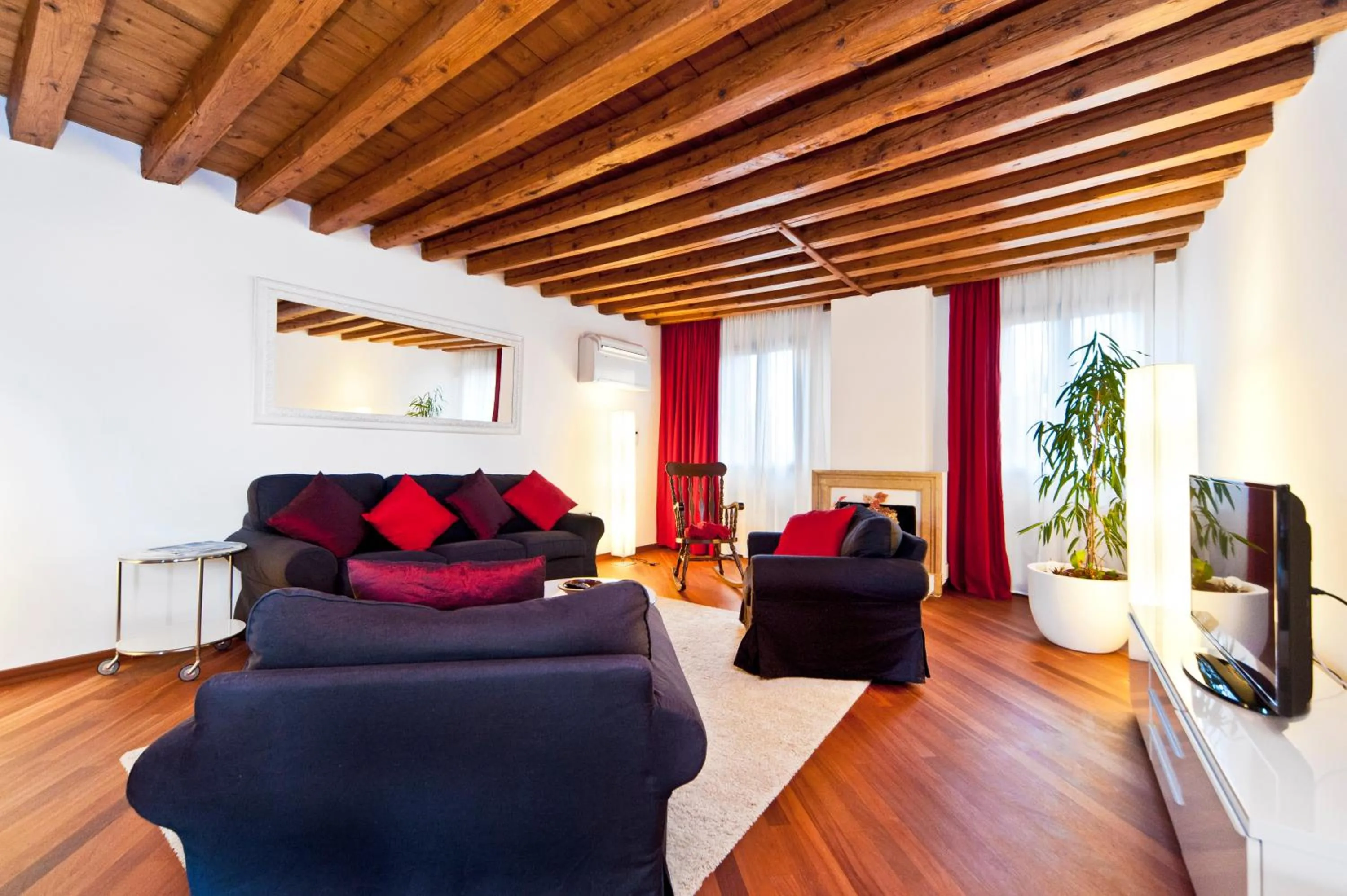 Top Floor Terrace Elegant Apartment 4 min from St Mark s Square No Lift - Venice Heaven Apartments Collection