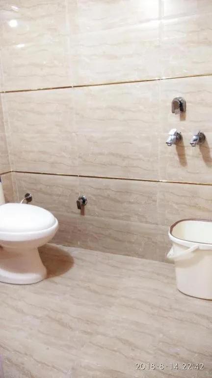 Bathroom in Hotel O Revoli