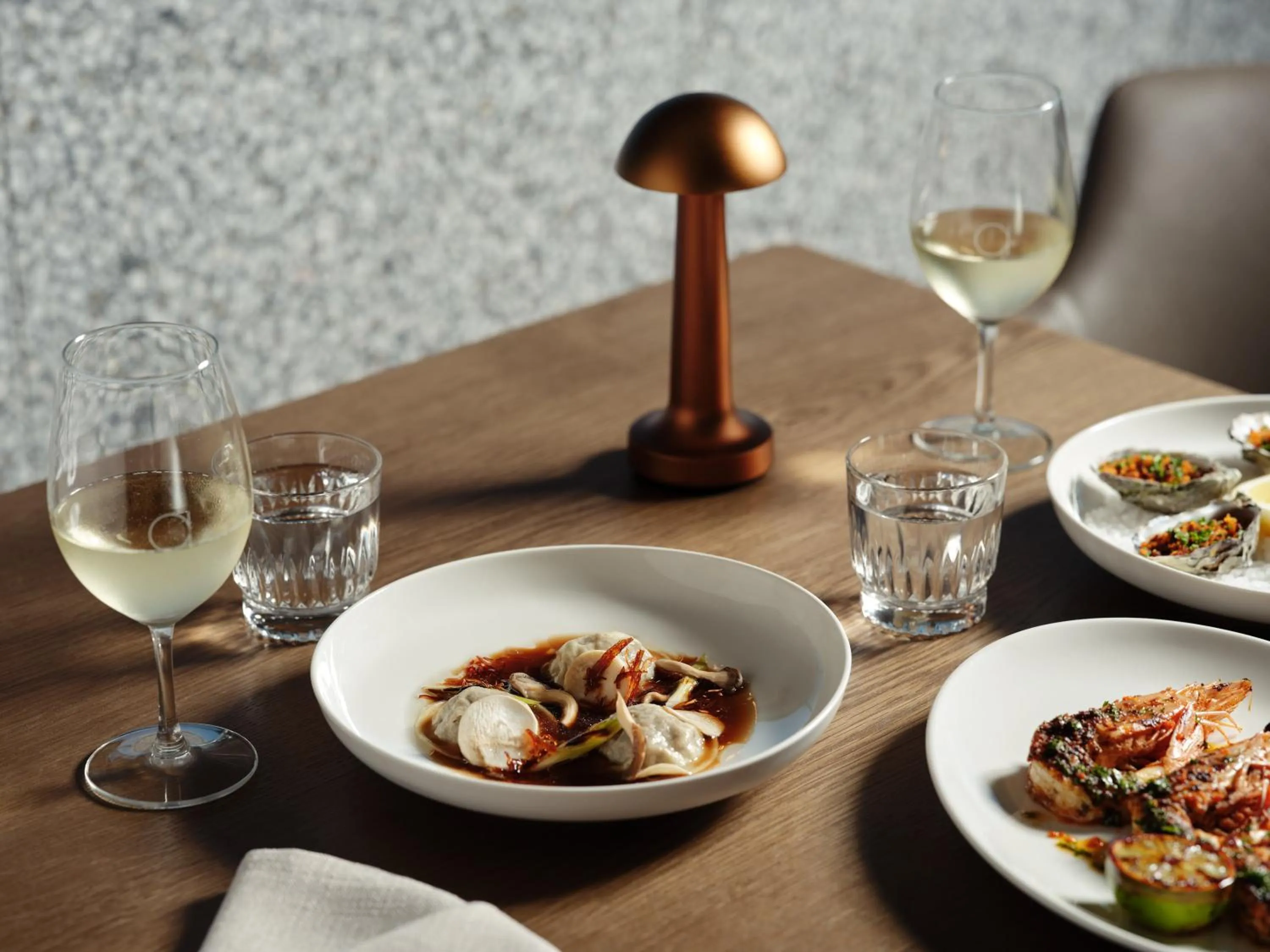 Restaurant/places to eat in Ardo