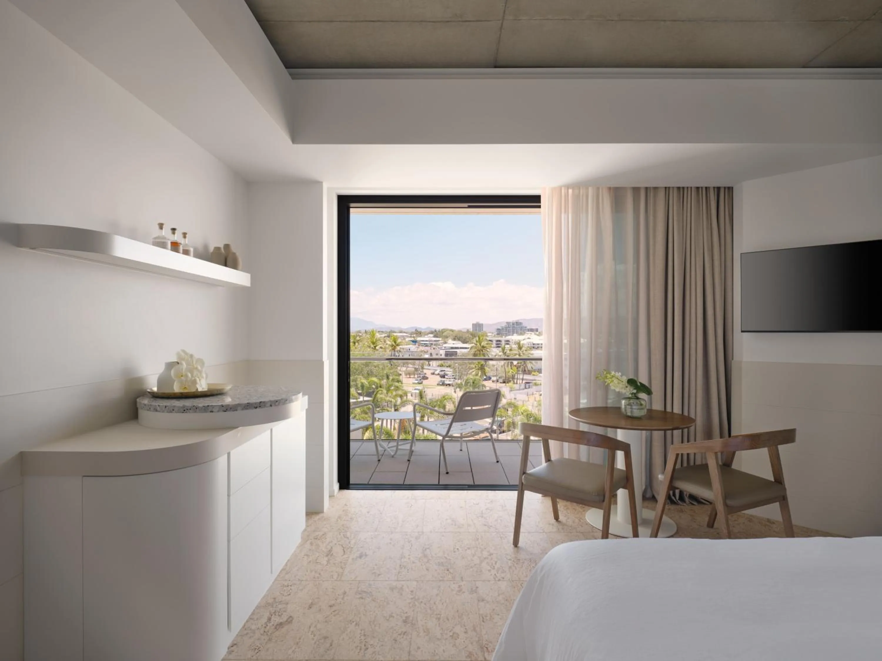 Balcony/Terrace, Bed in Ardo