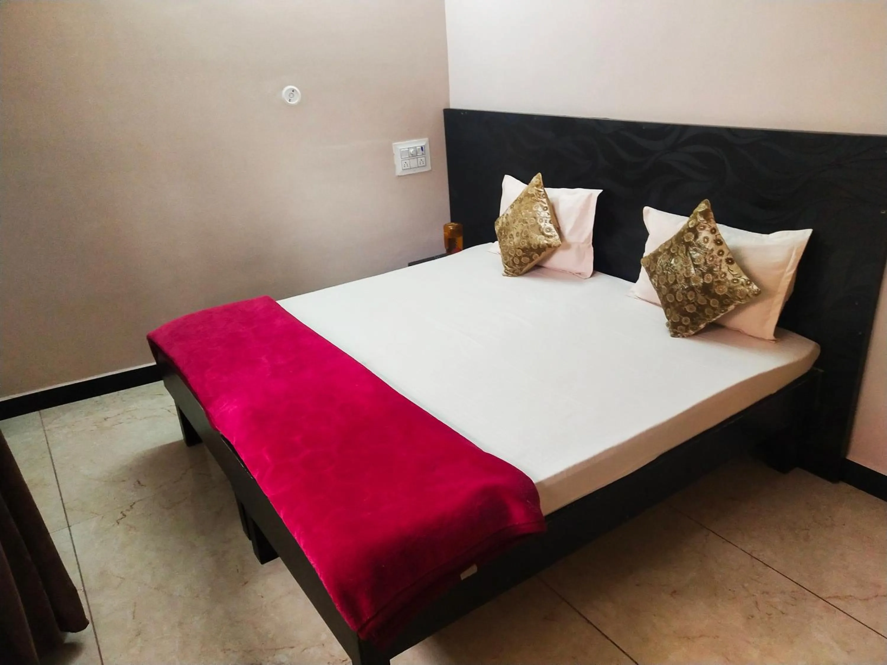 Bed in Shree Ram Nivas