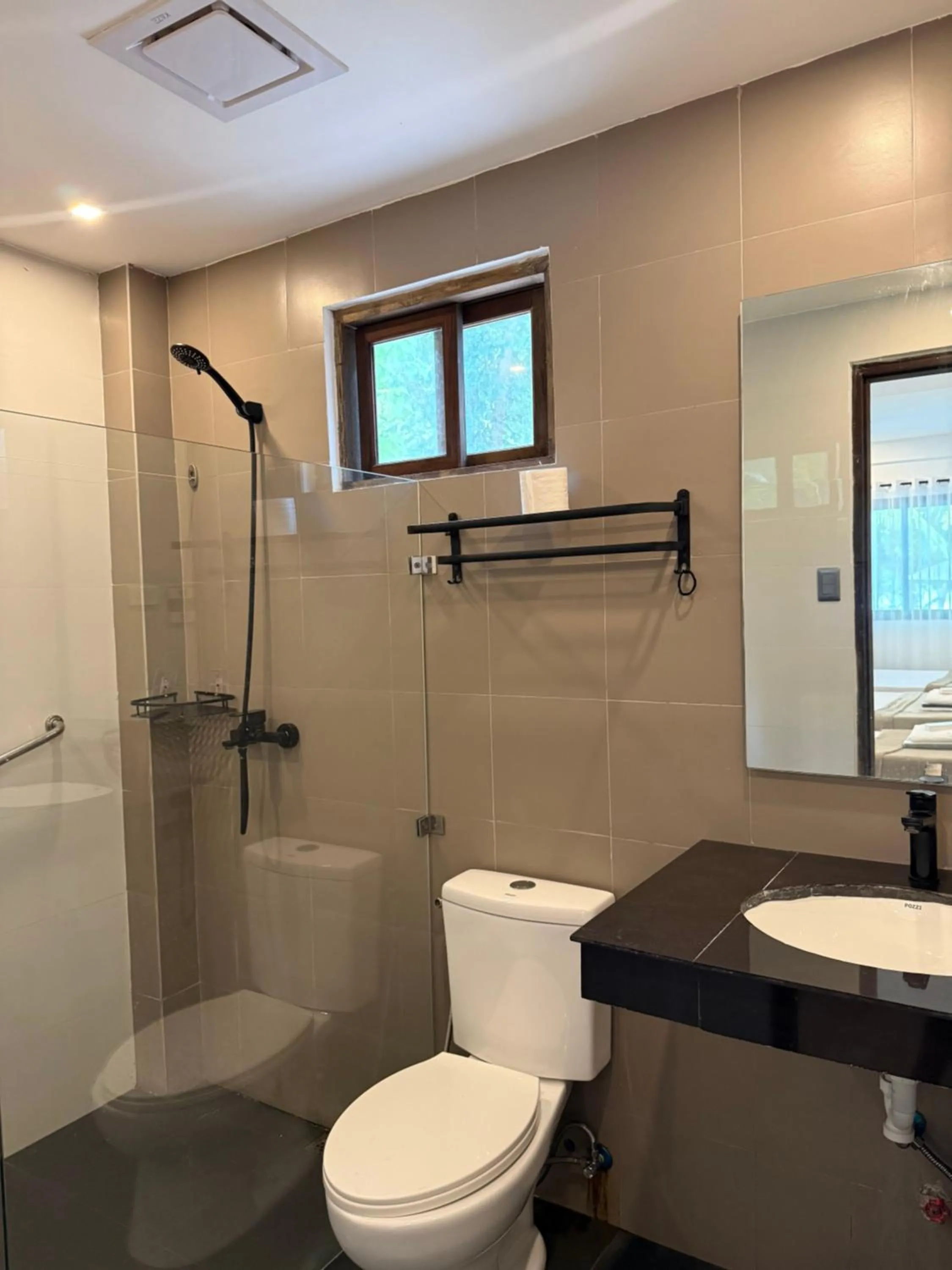 Islas Moriones Beach Resort