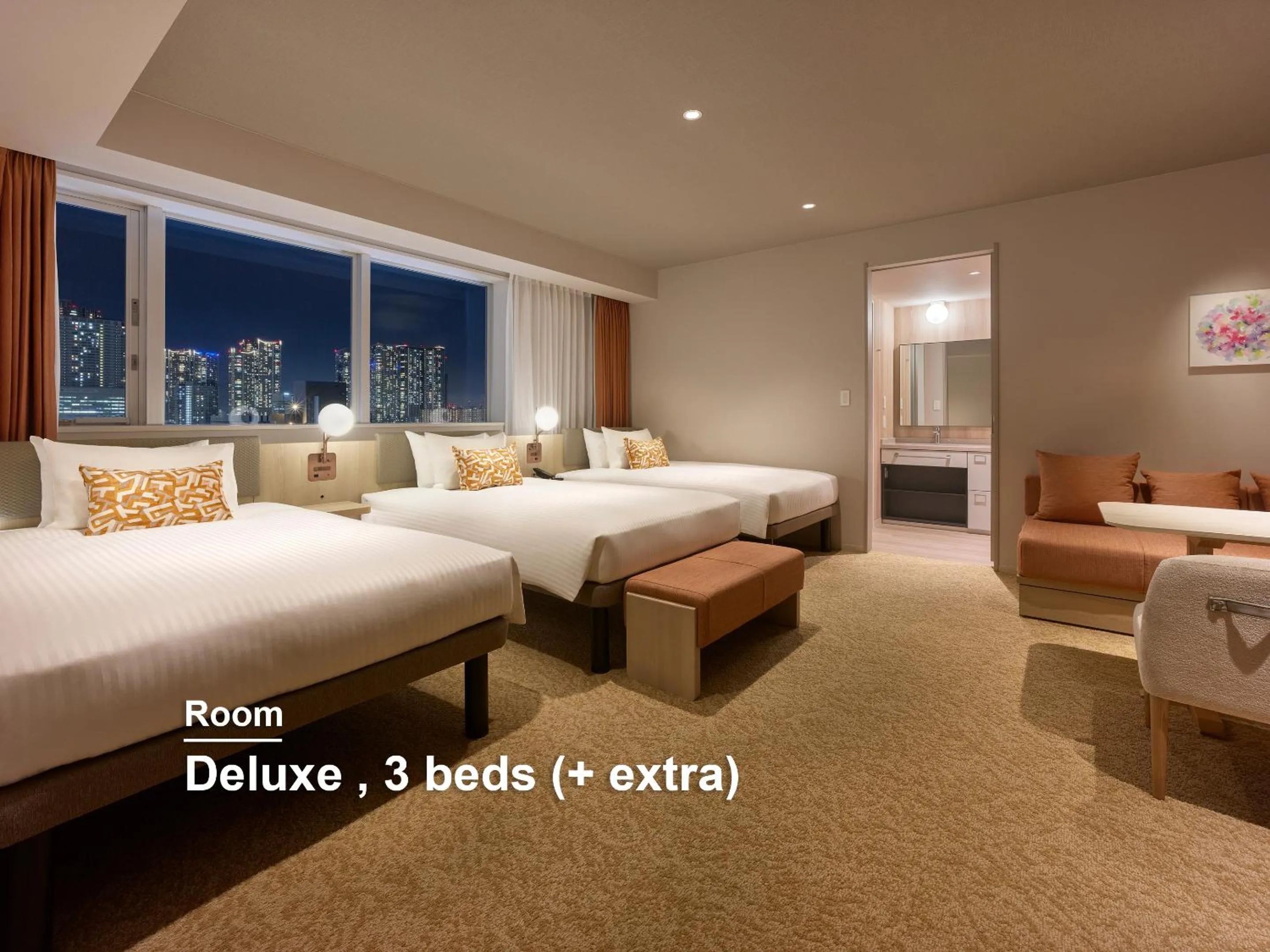 Photo of the whole room, Bed in Mitsui Garden Hotel Ginza Tsukiji