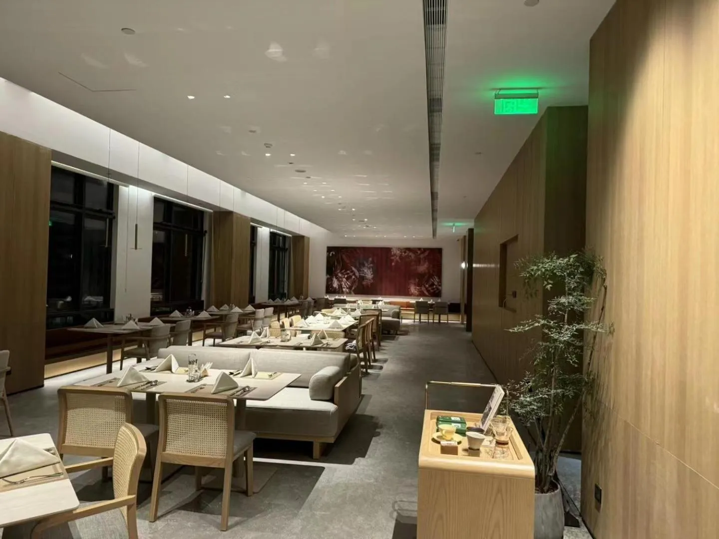 Restaurant/places to eat in Citadines Yazhou Bay Sanya