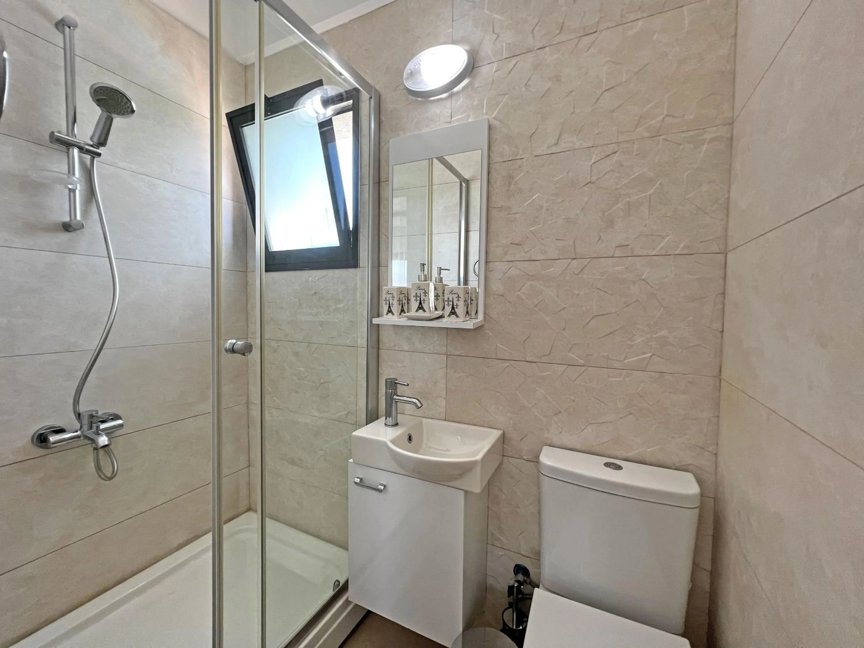 Shower in Skyline Paradise Villas