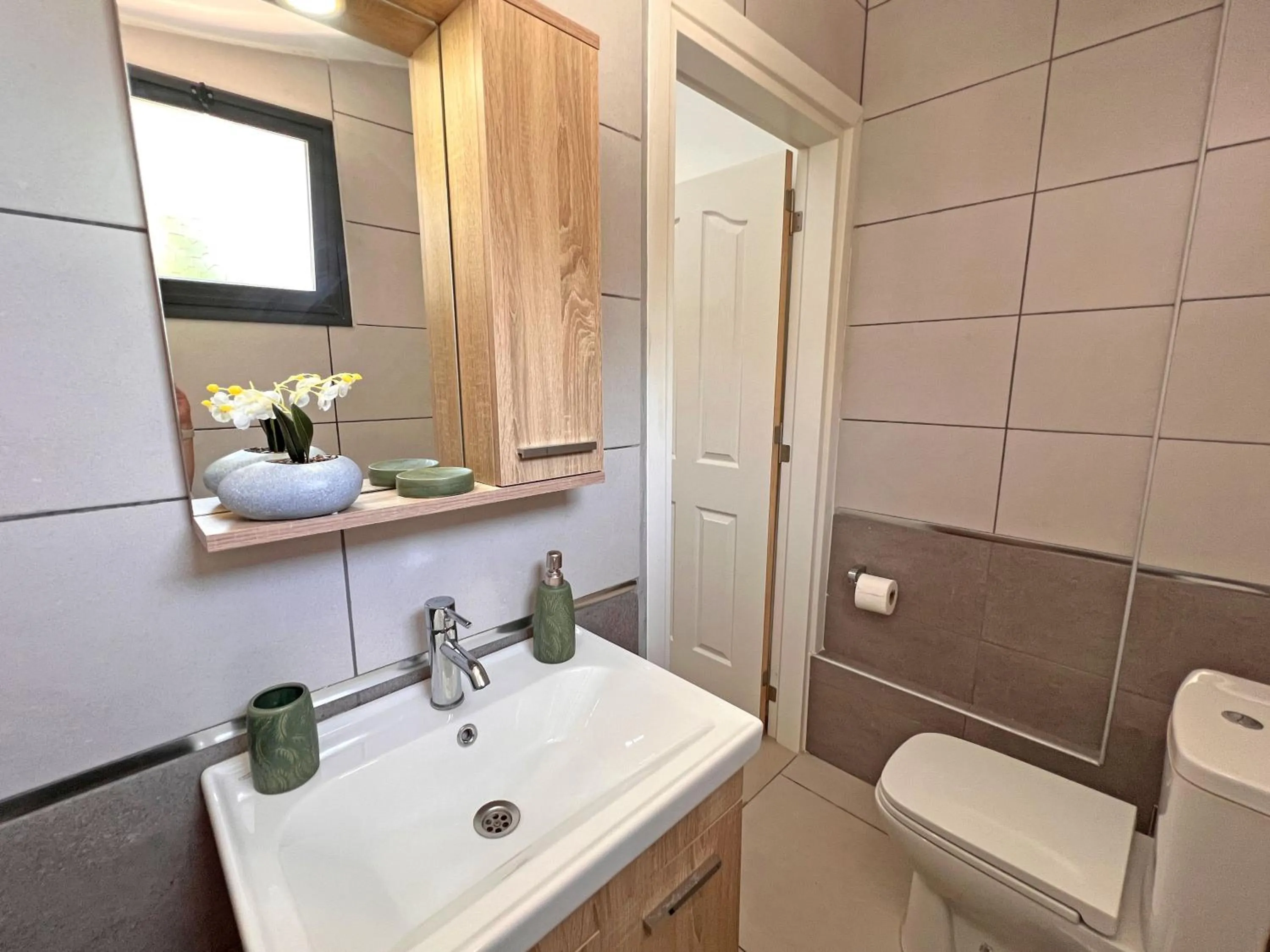 Toilet in Skyline Paradise Villas