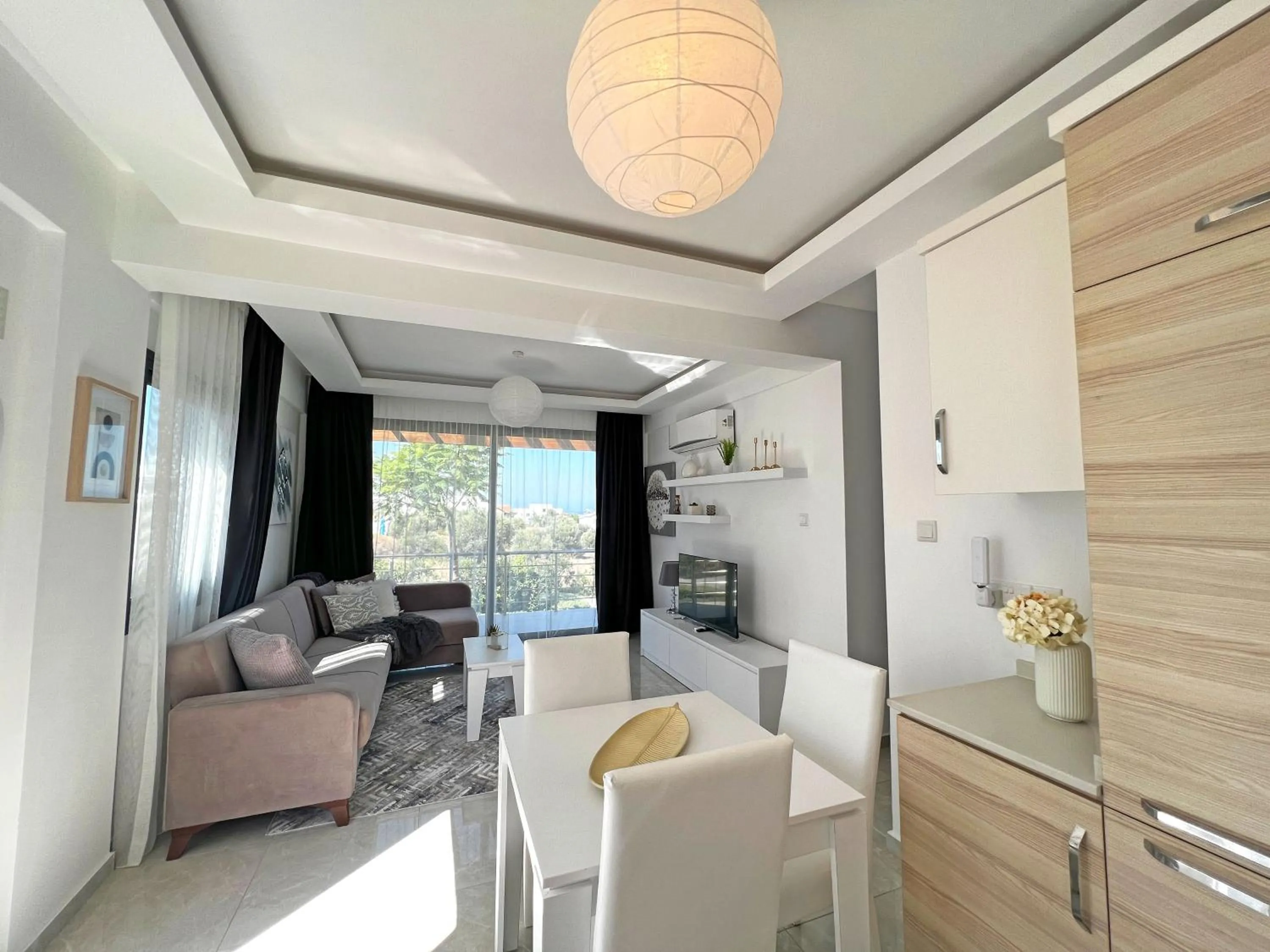 TV and multimedia in Skyline Paradise Villas