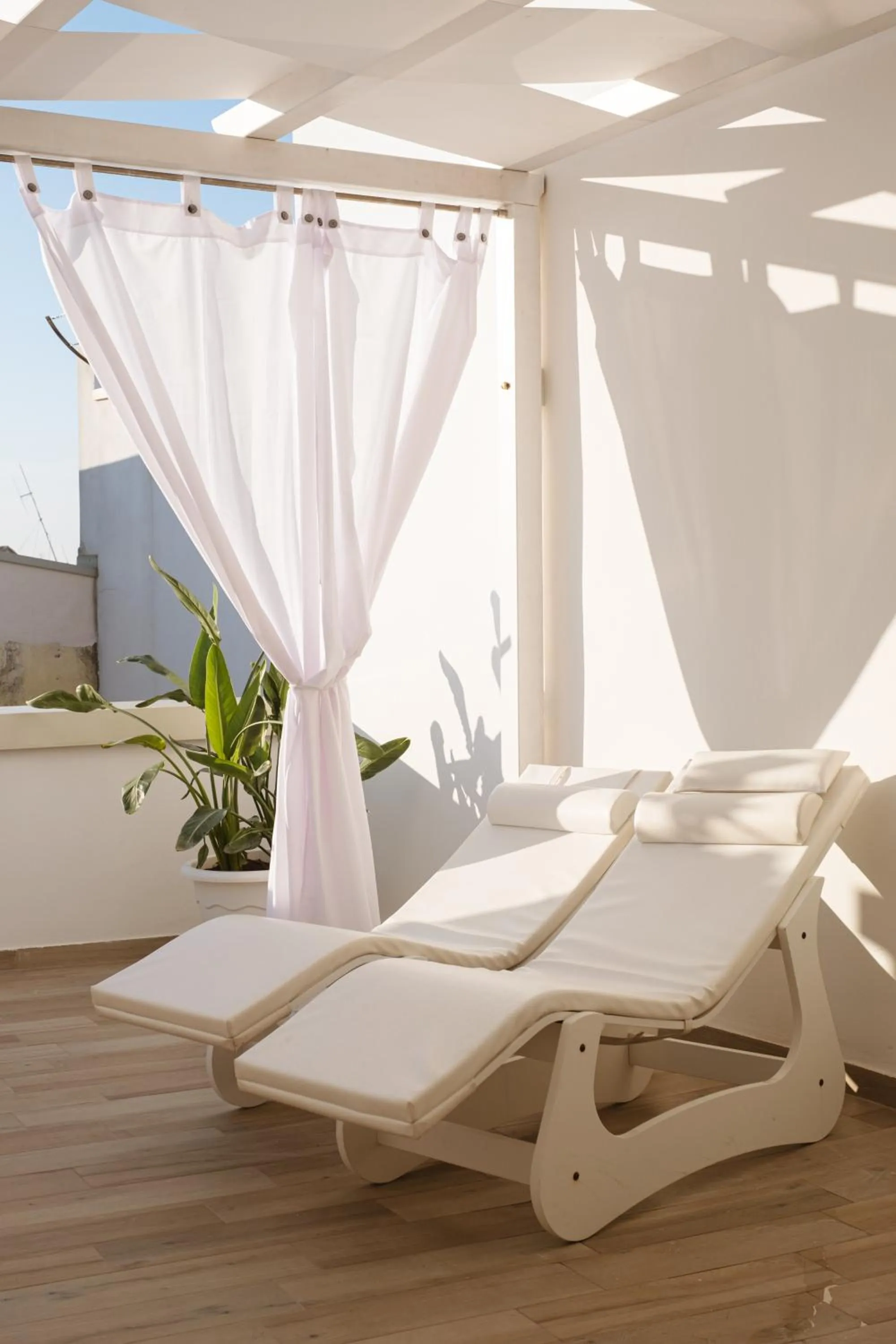 Day in ALBERGO DIFFUSO Dimora Rossi Charme B&B