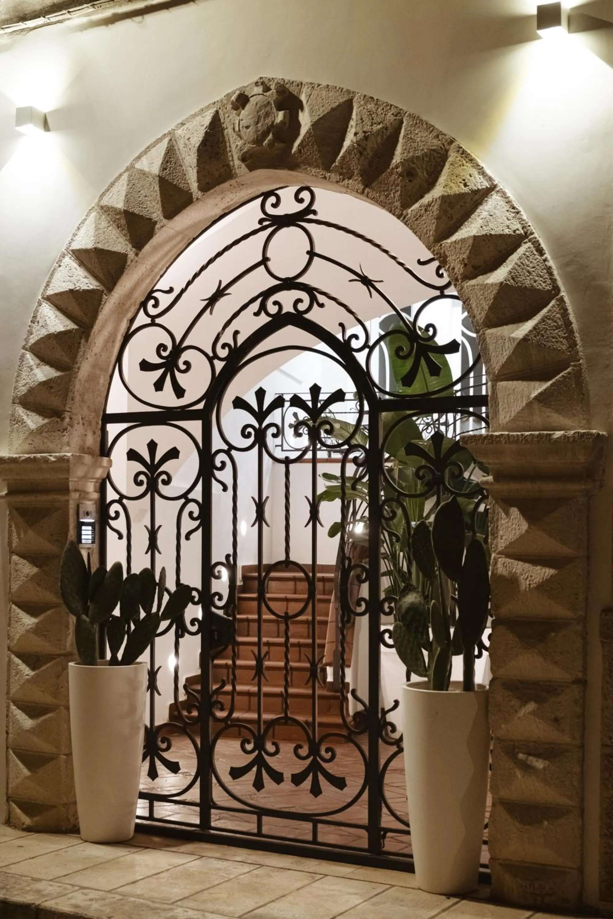 Property building in ALBERGO DIFFUSO Dimora Rossi Charme B&B