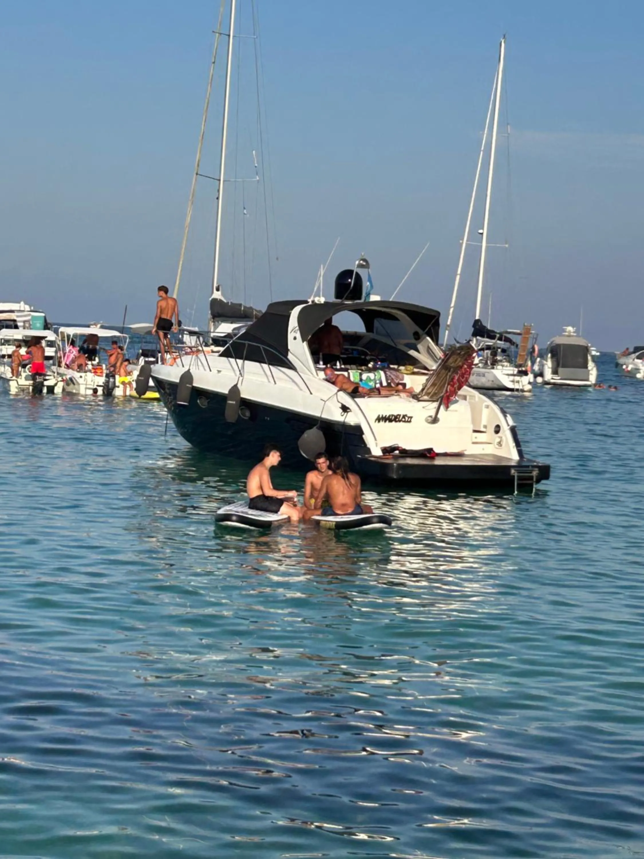 group of guests in ALBERGO DIFFUSO Dimora Rossi Charme B&B