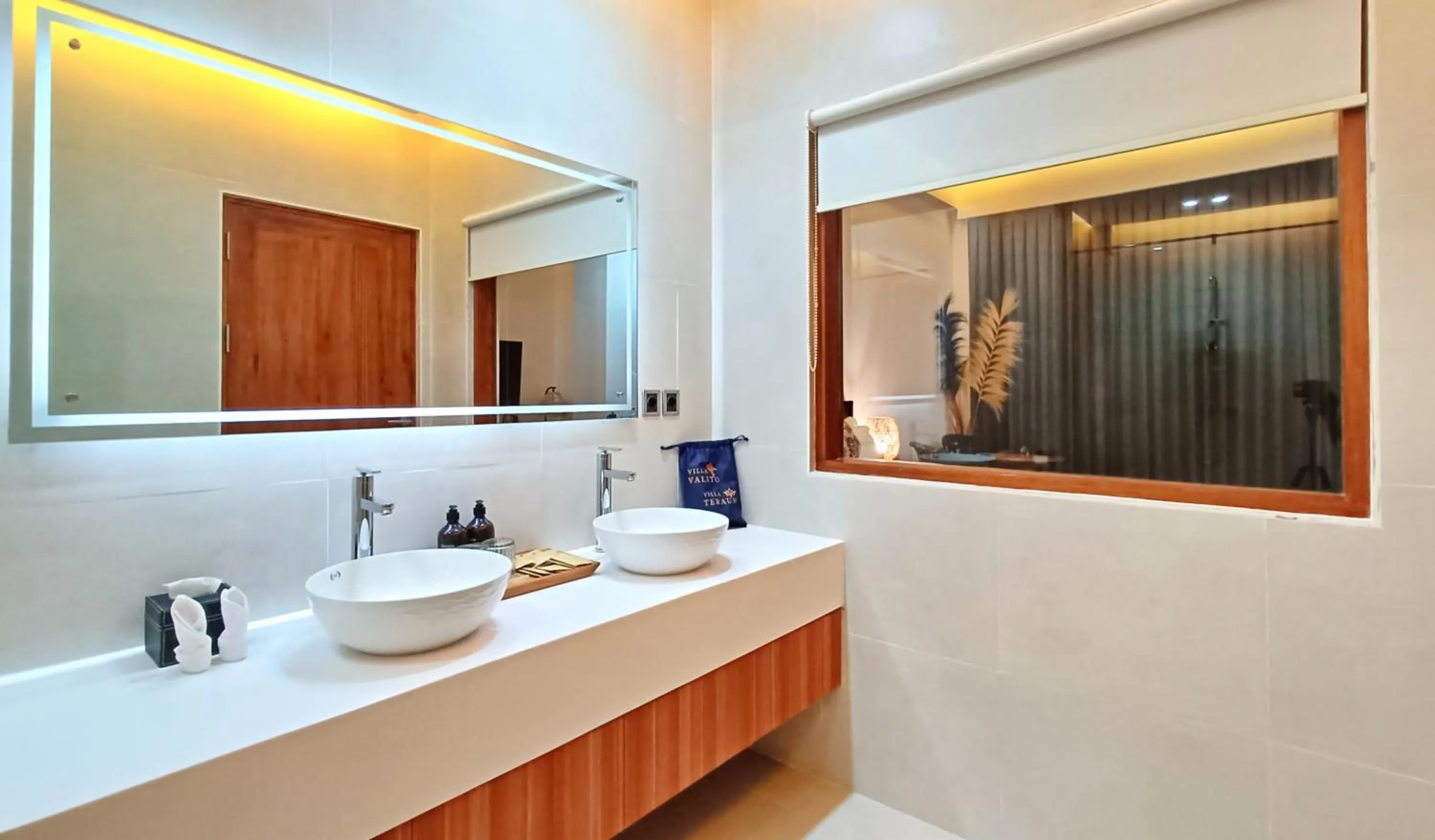 Bathroom in VILLA VALITO