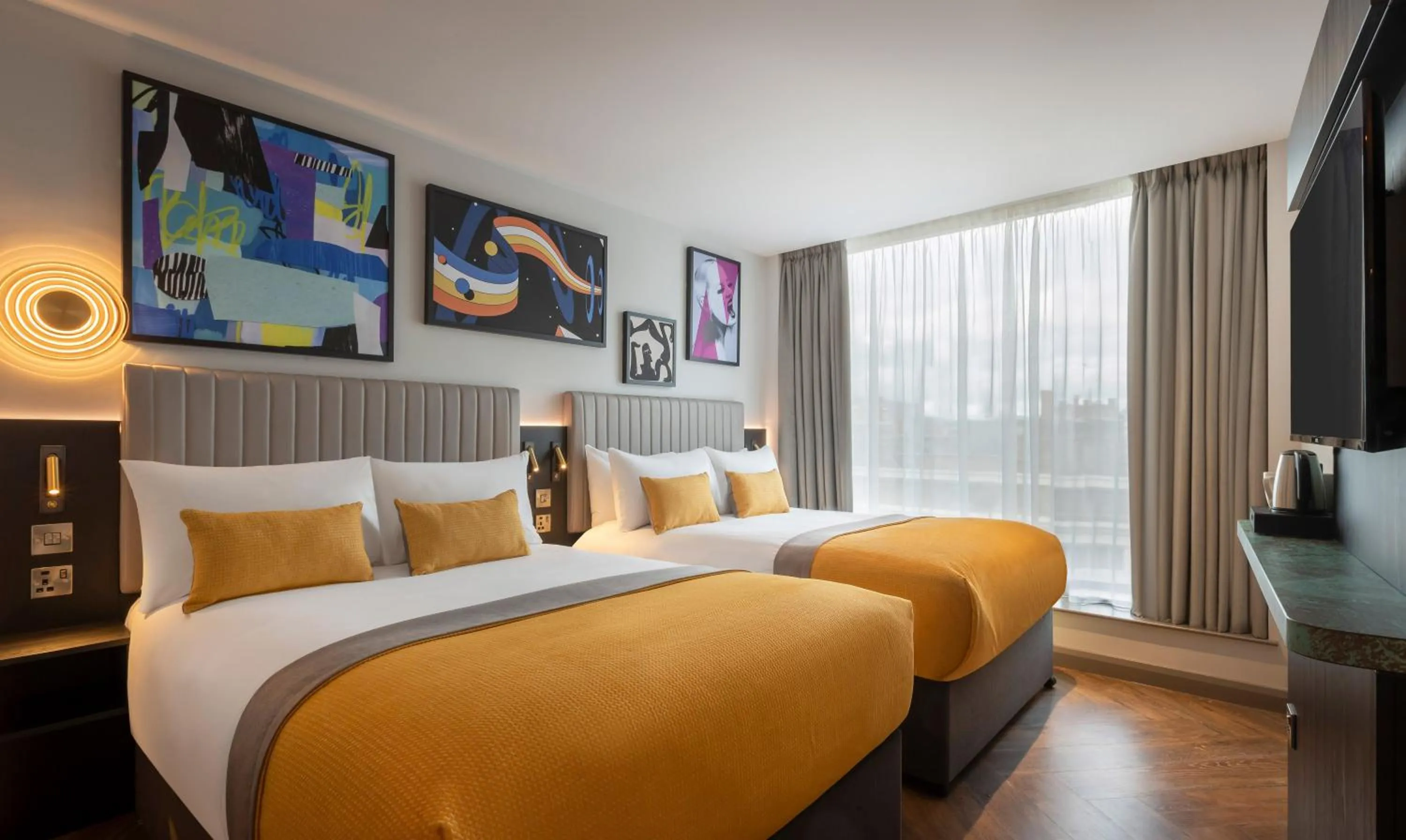 Bed in Maldron Hotel Shoreditch London