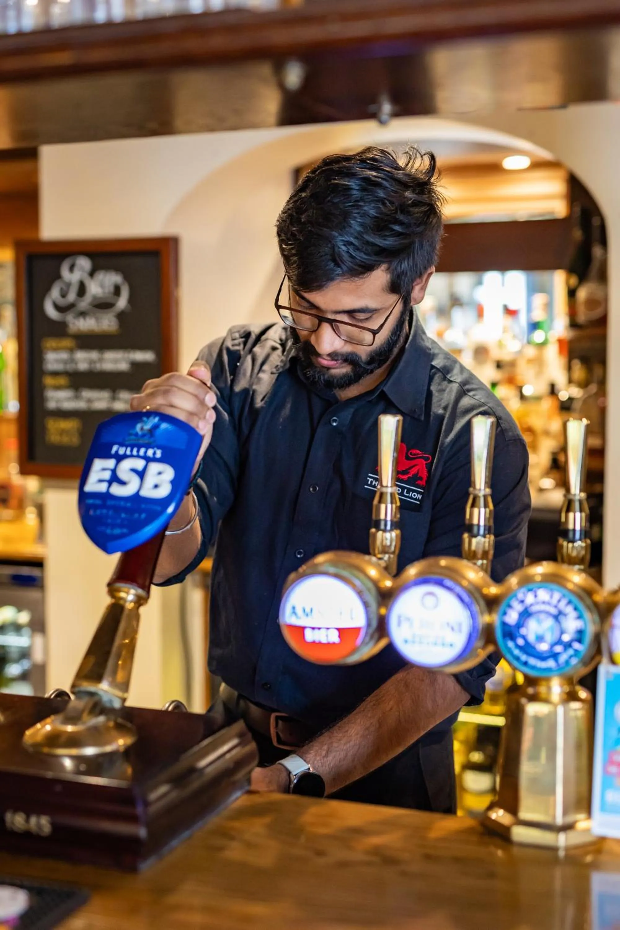 Lounge or bar in The Red Lion Hotel
