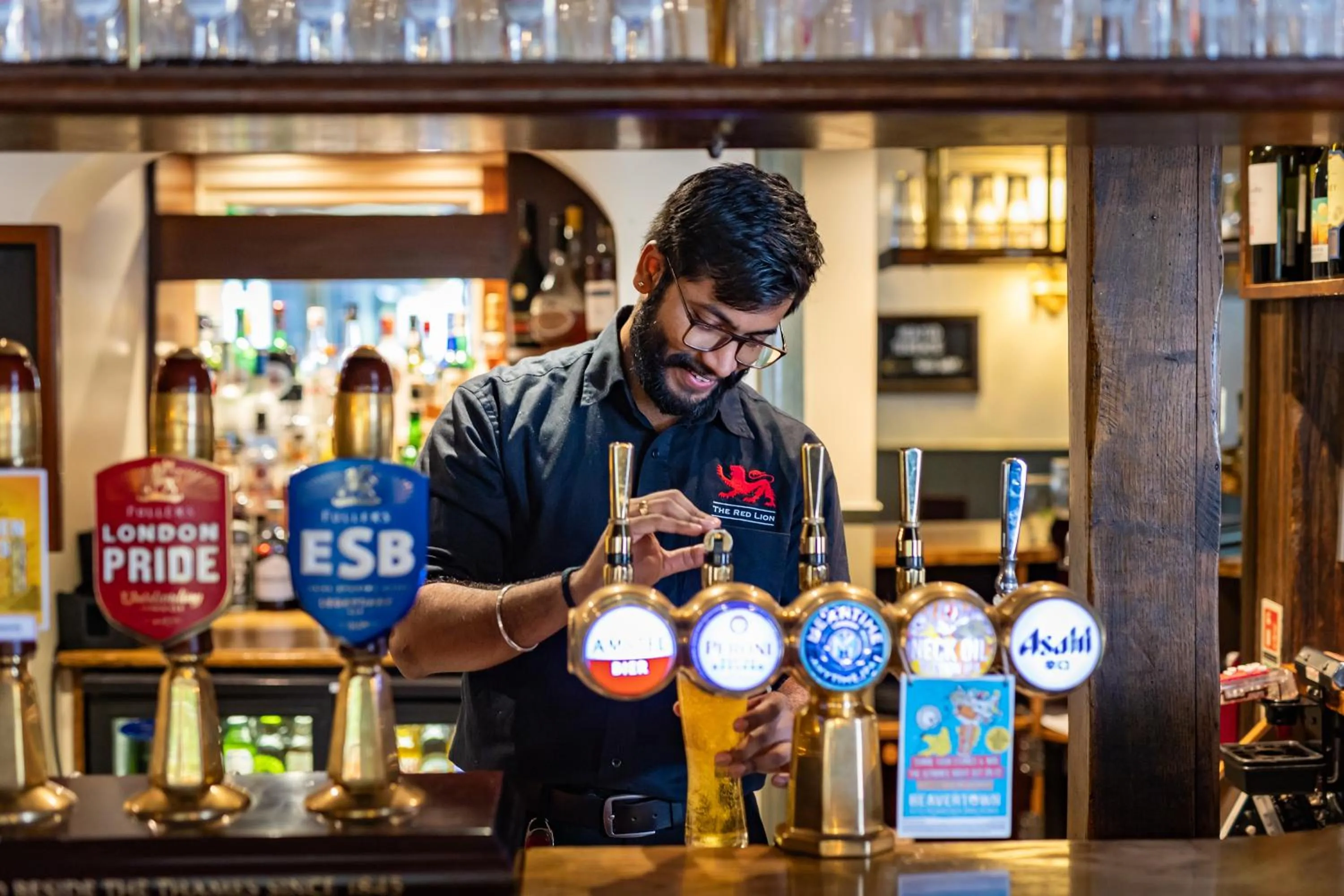 Lounge or bar in The Red Lion Hotel