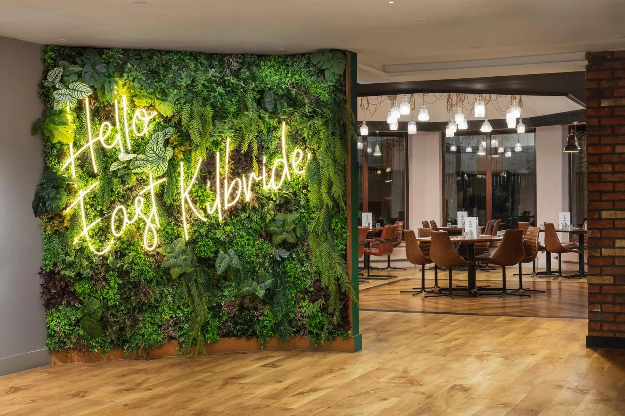 Restaurant/places to eat in Holiday Inn Glasgow - East Kilbride by IHG