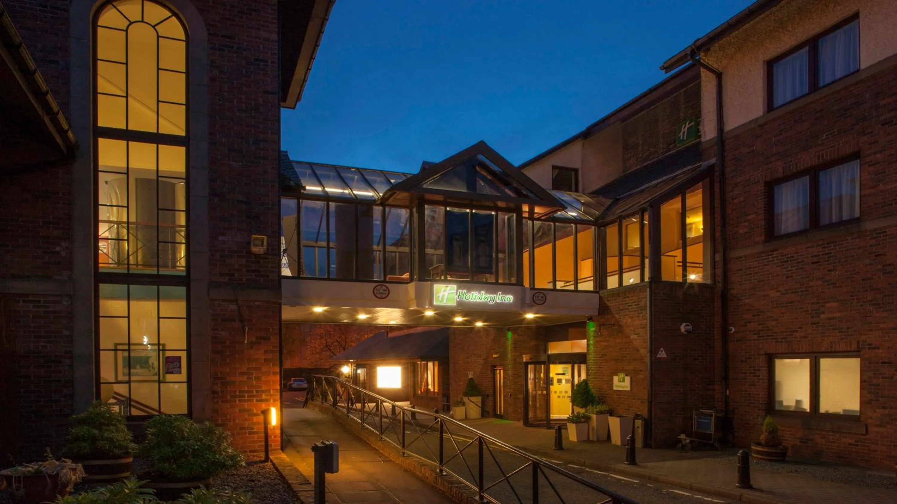 Property building in Holiday Inn Glasgow - East Kilbride by IHG