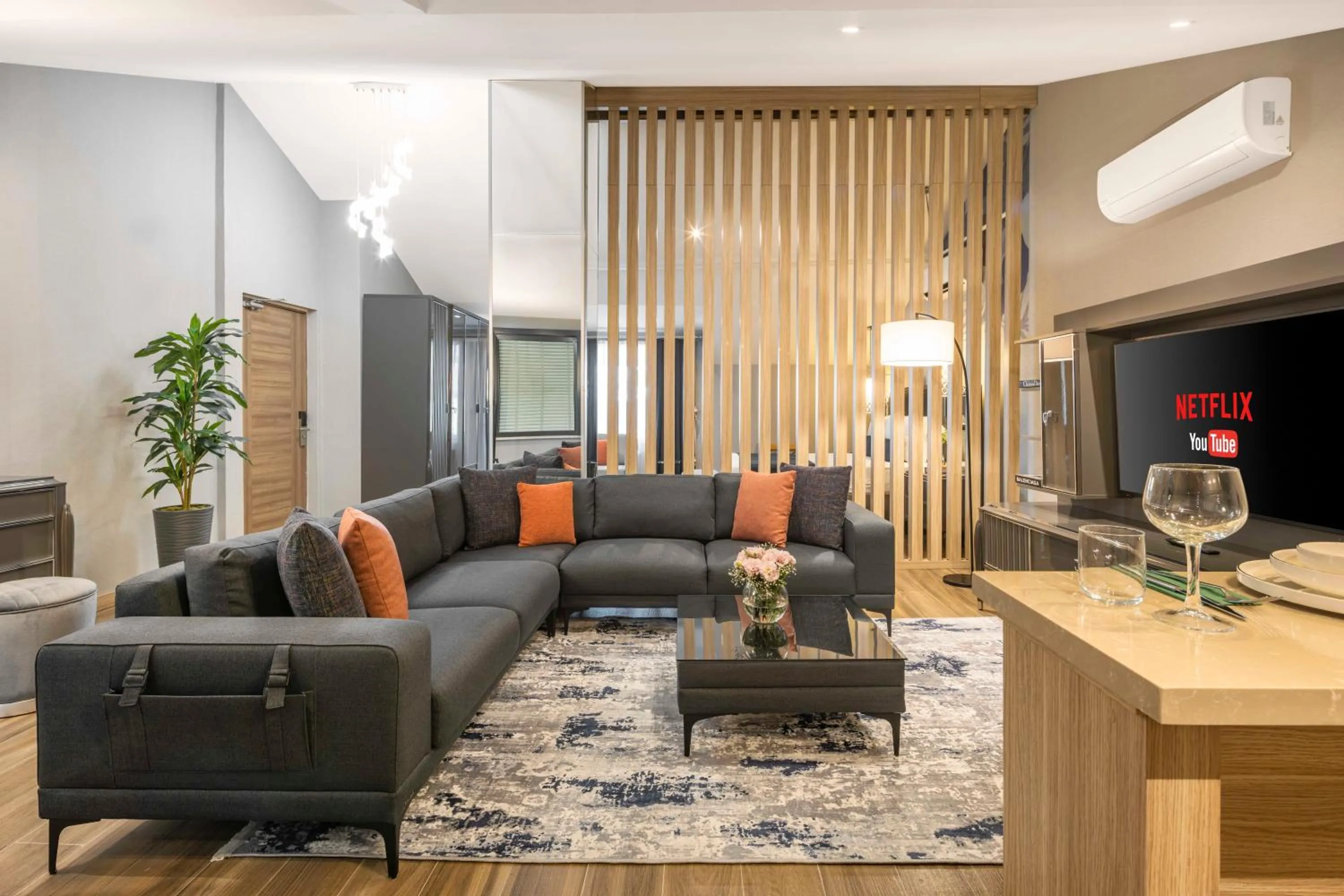 Living room in The Capri Hotel Osmanbey