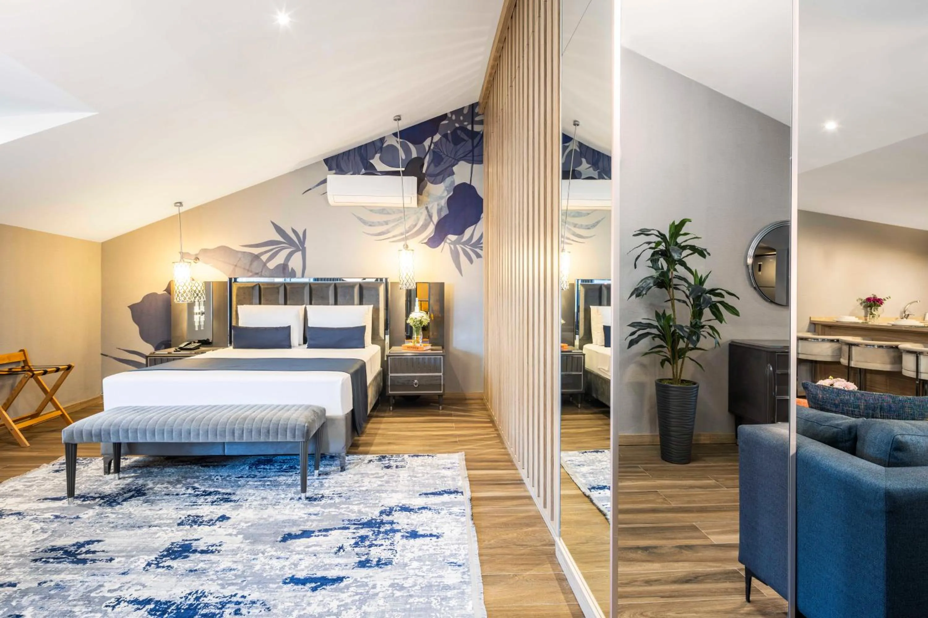 Bedroom, Bed in The Capri Hotel Osmanbey