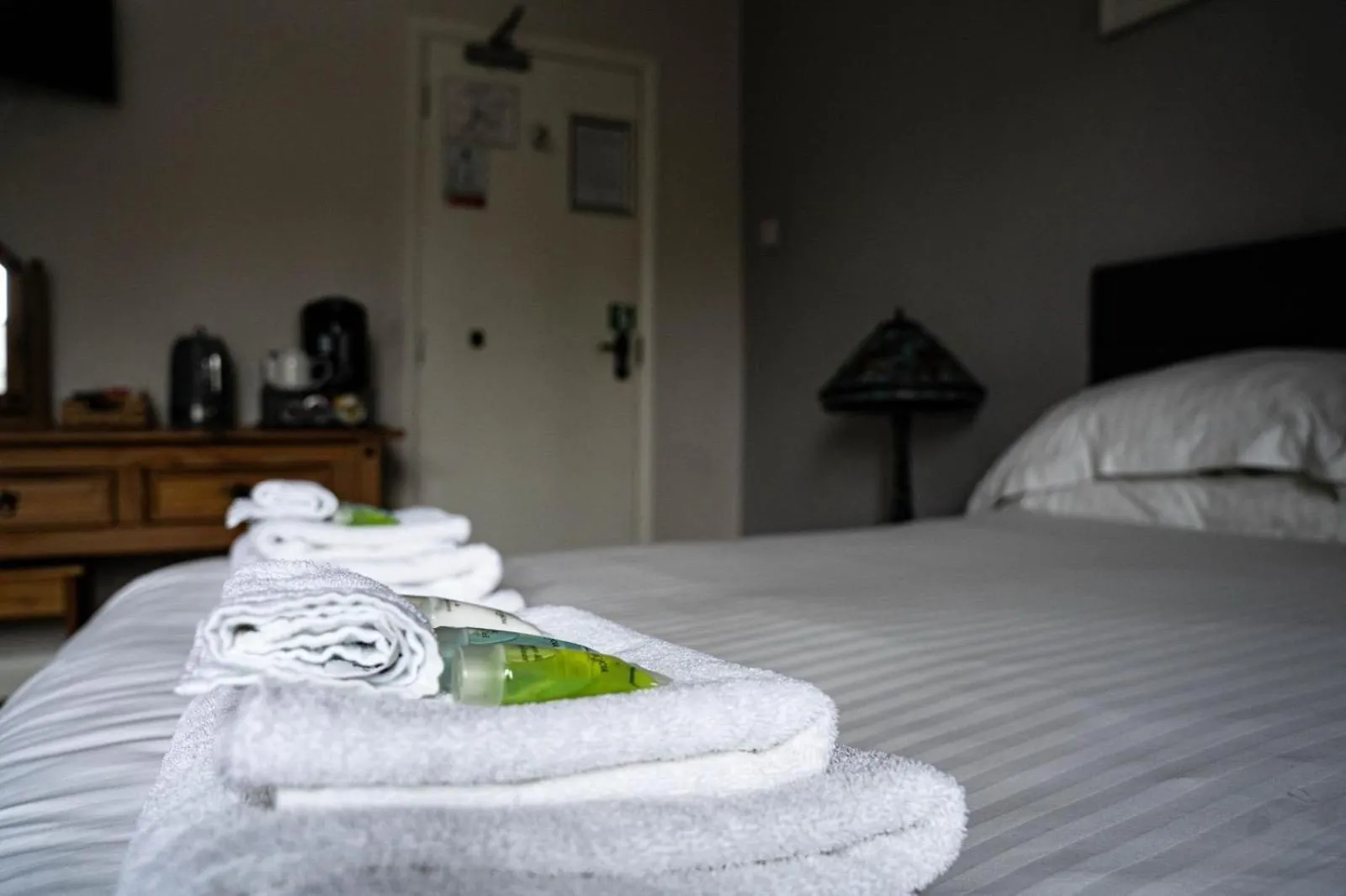 Bed in The George Inn at Tideswell