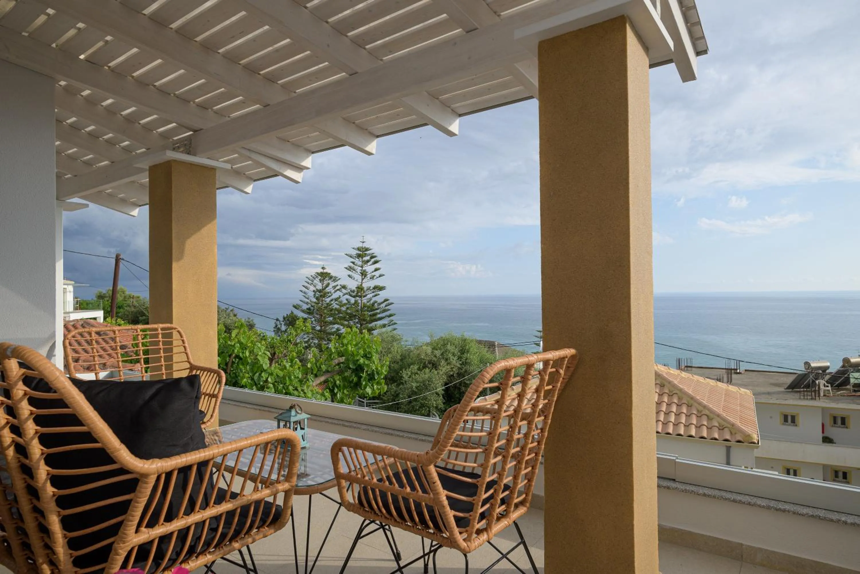 Vrachos Luxury Maisonettes