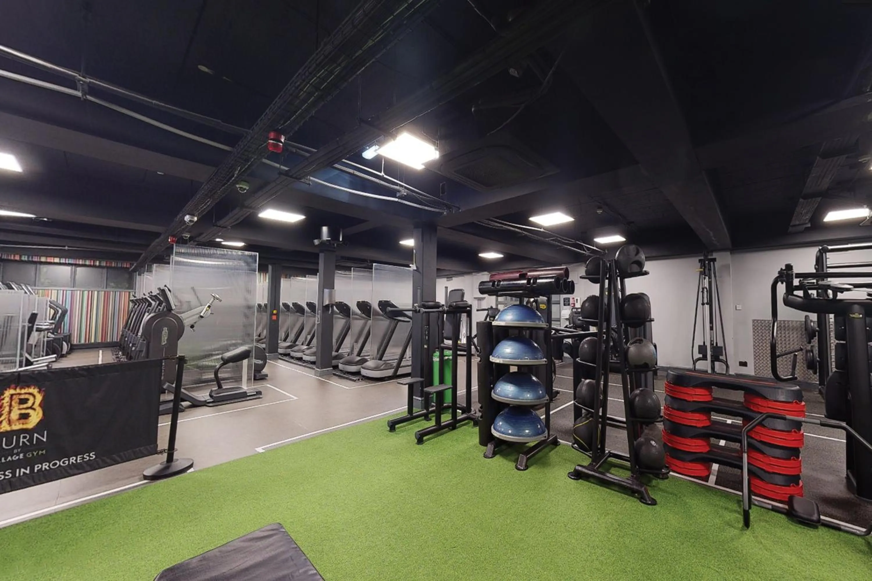 Fitness centre/facilities in Village Hotel Warrington