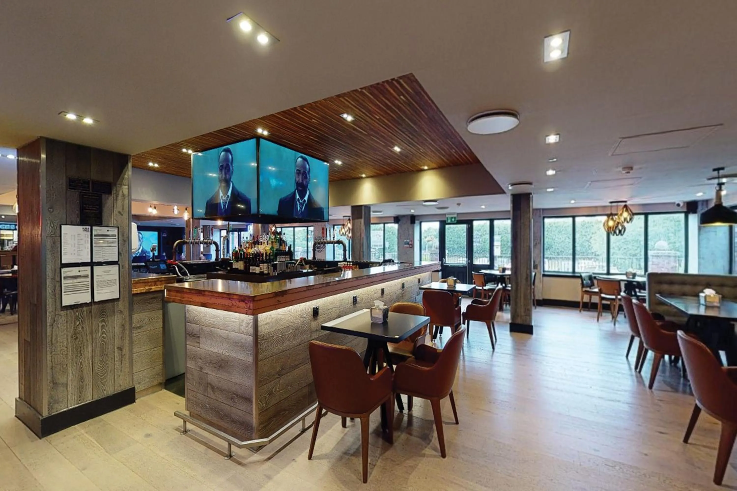 Restaurant/places to eat in Village Hotel Warrington