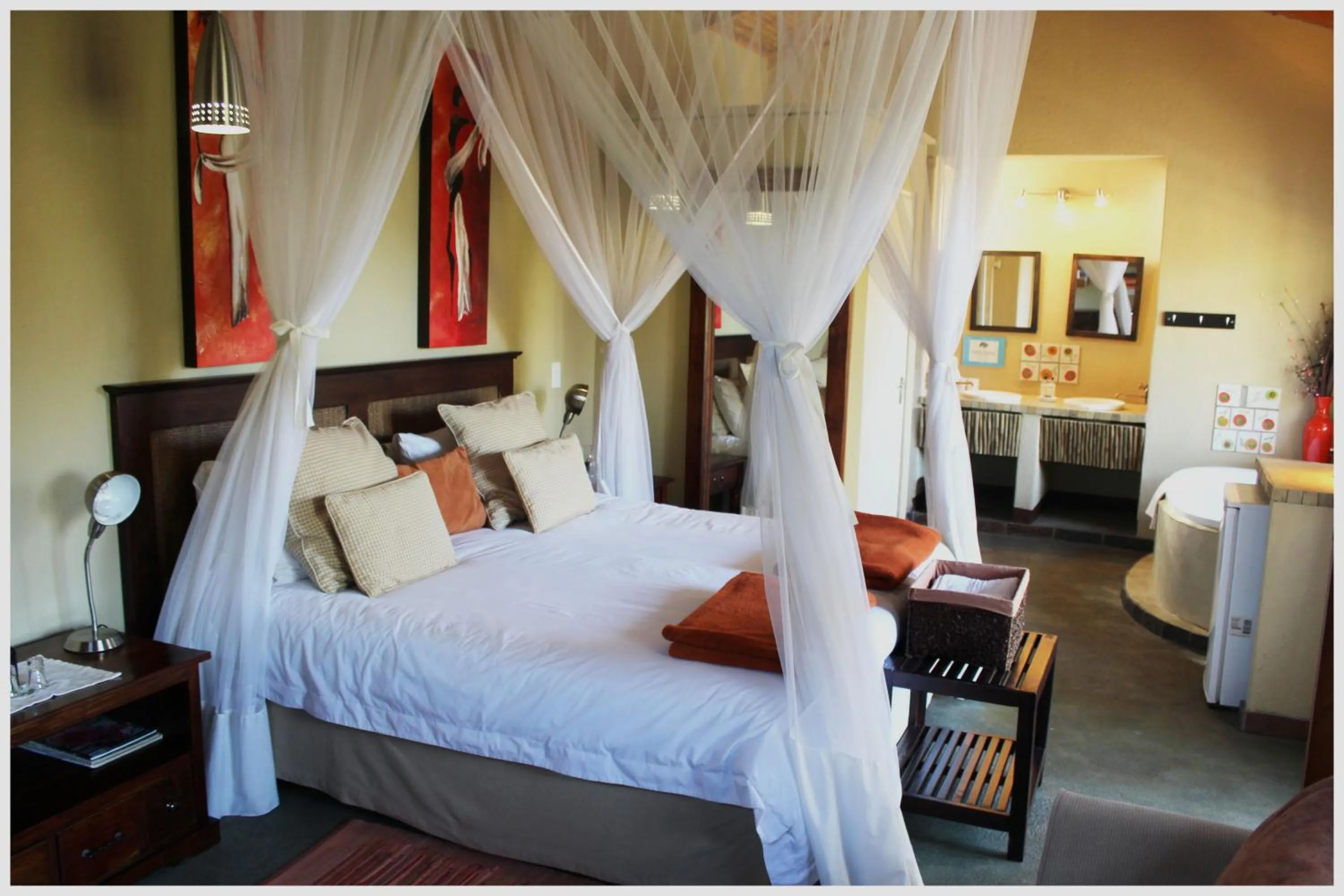 Photo of the whole room, Bed in Blyde Mountain Country House