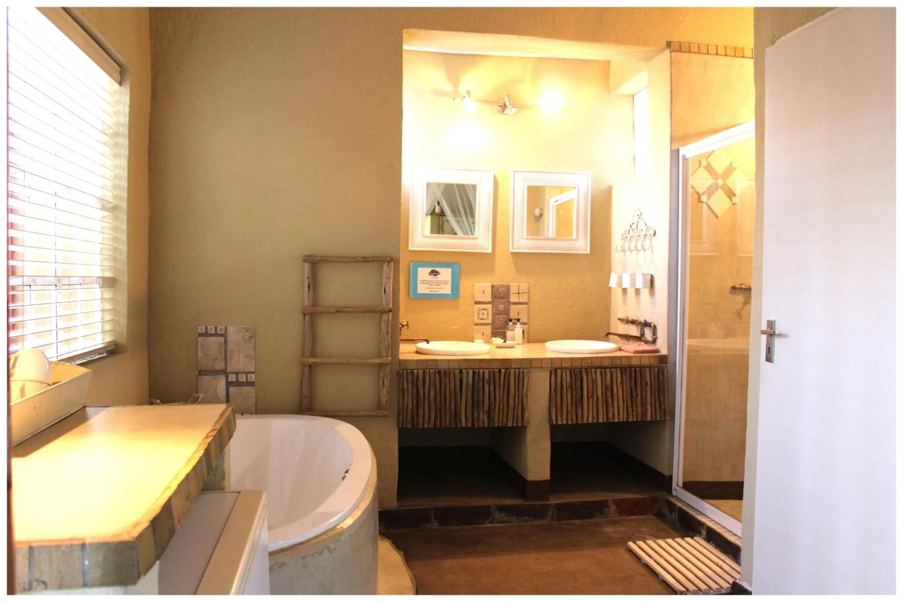 Bathroom in Blyde Mountain Country House