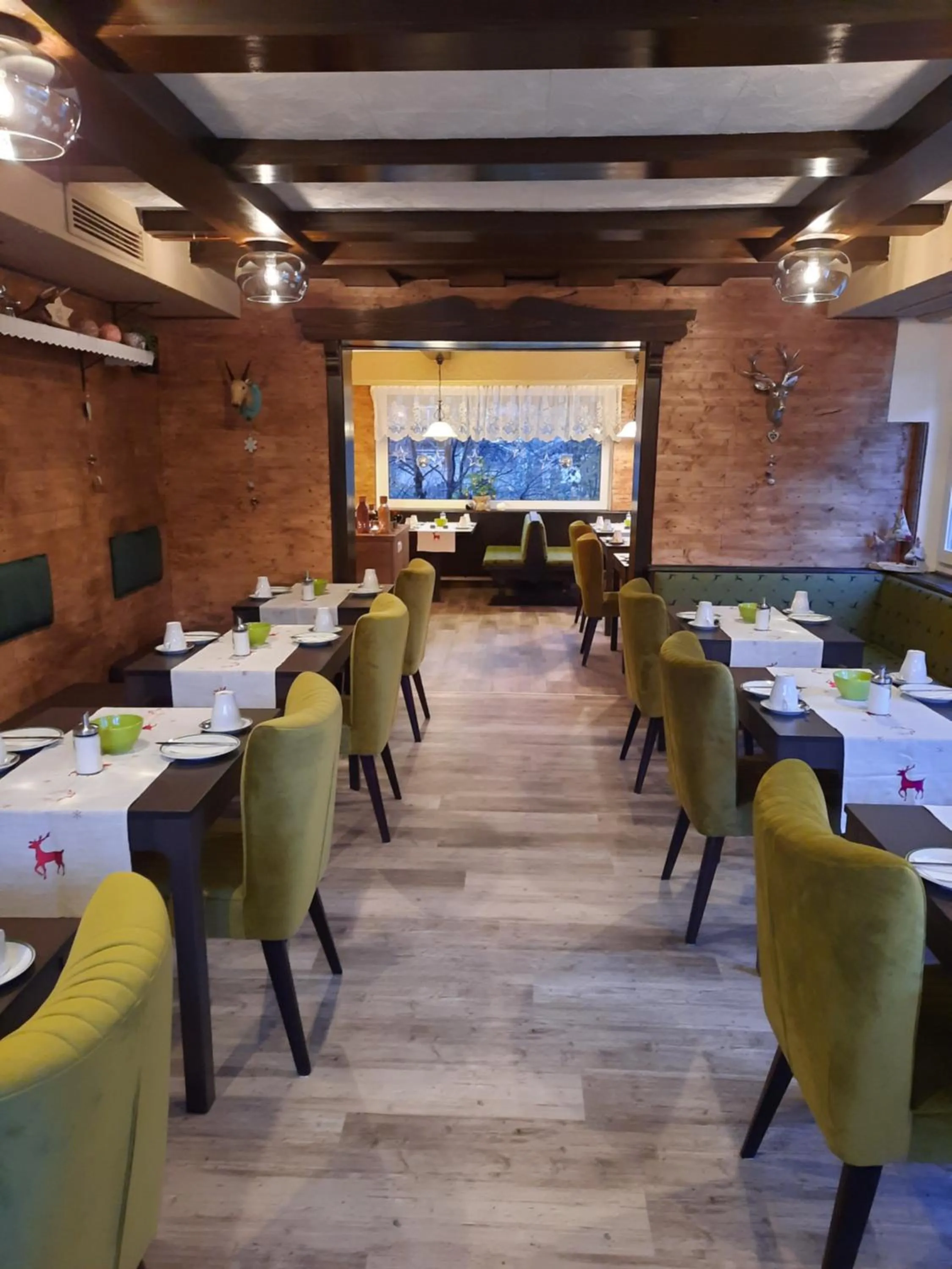 Restaurant/places to eat in Pension Leprich