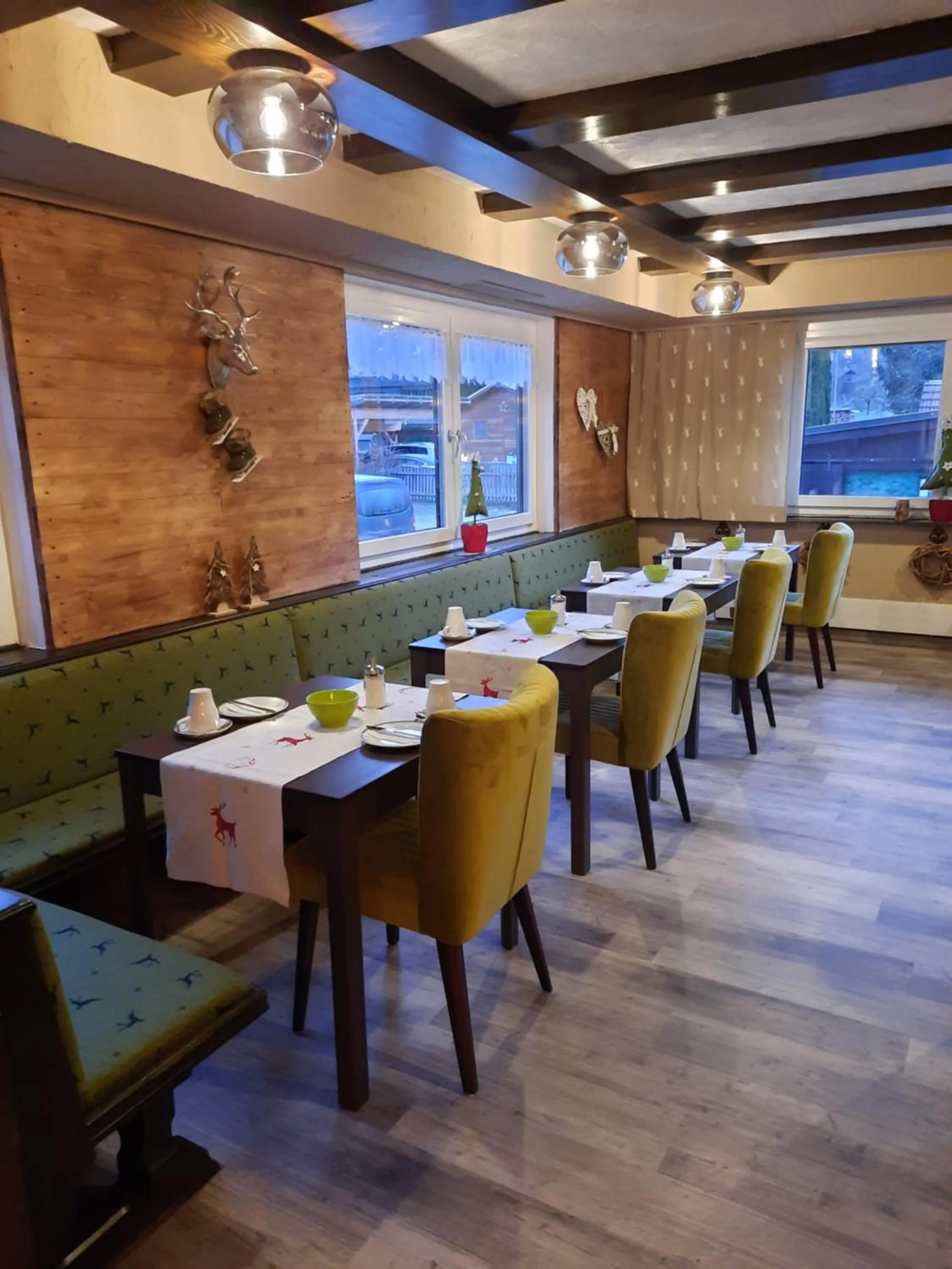 Restaurant/places to eat in Pension Leprich