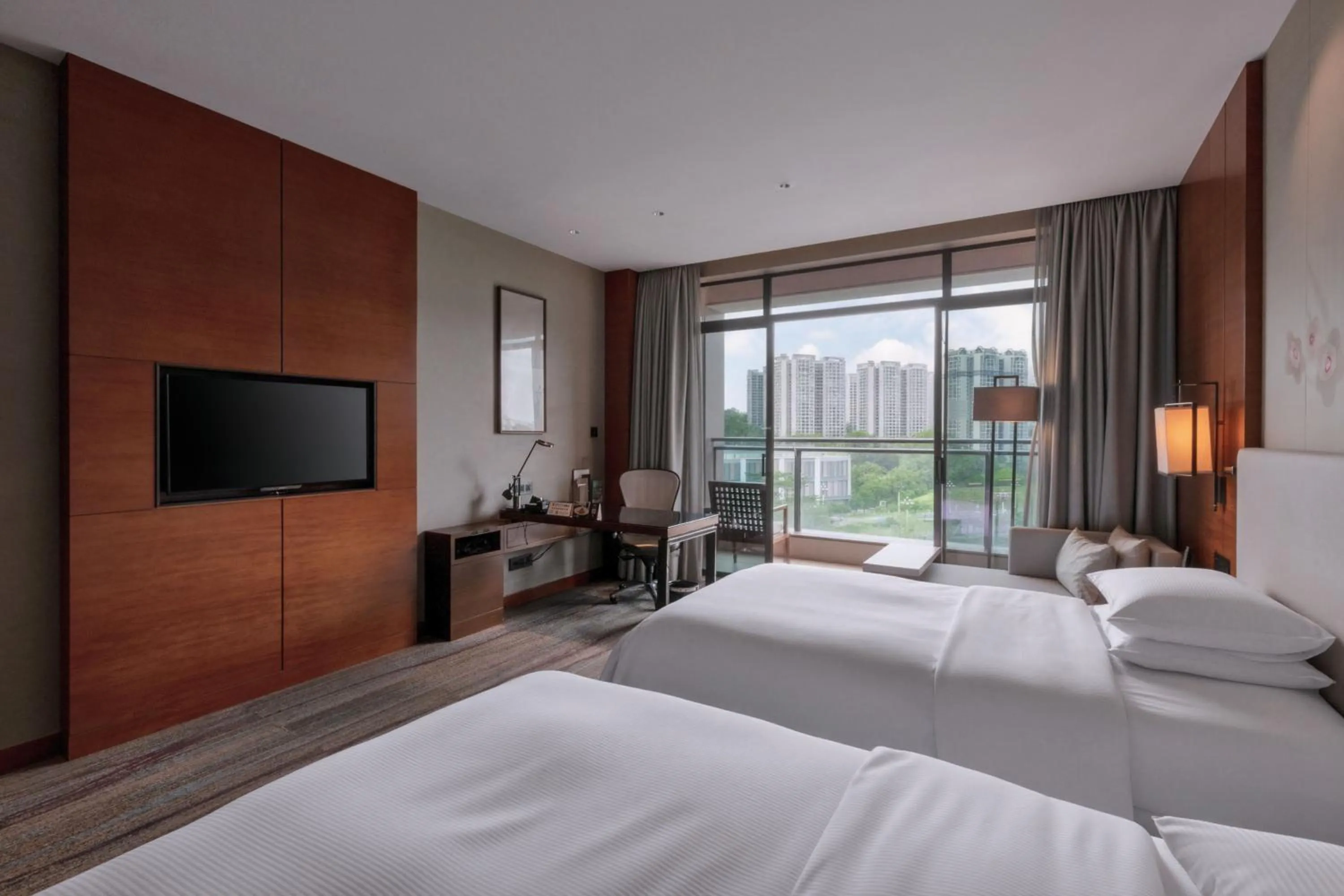 Bedroom, Bed in DoubleTree by Hilton Guangzhou Science City-Free Shuttle Bus Service During Canton Fair Period