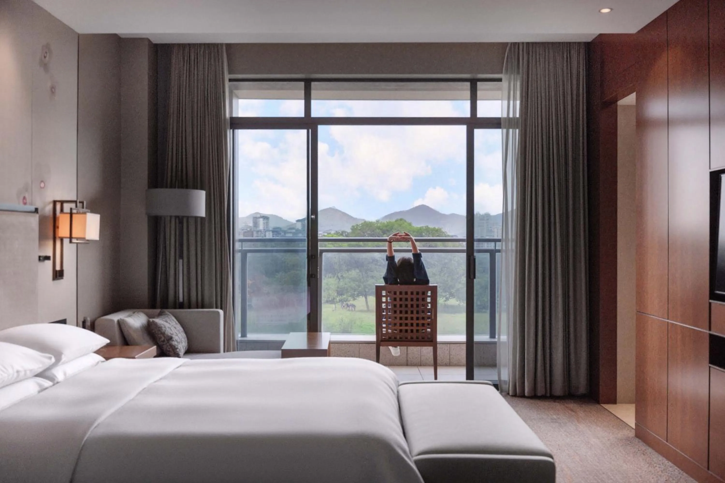 Bedroom, Bed in DoubleTree by Hilton Guangzhou Science City-Free Shuttle Bus Service During Canton Fair Period