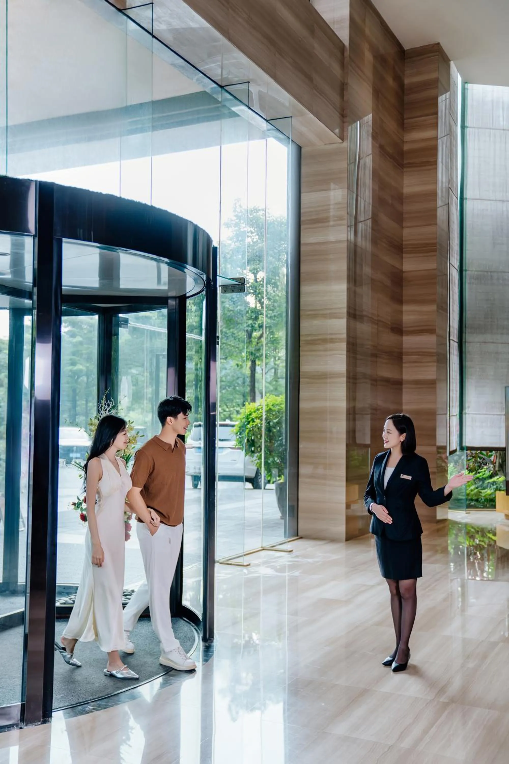 Lobby or reception in DoubleTree by Hilton Guangzhou Science City-Free Shuttle Bus Service During Canton Fair Period