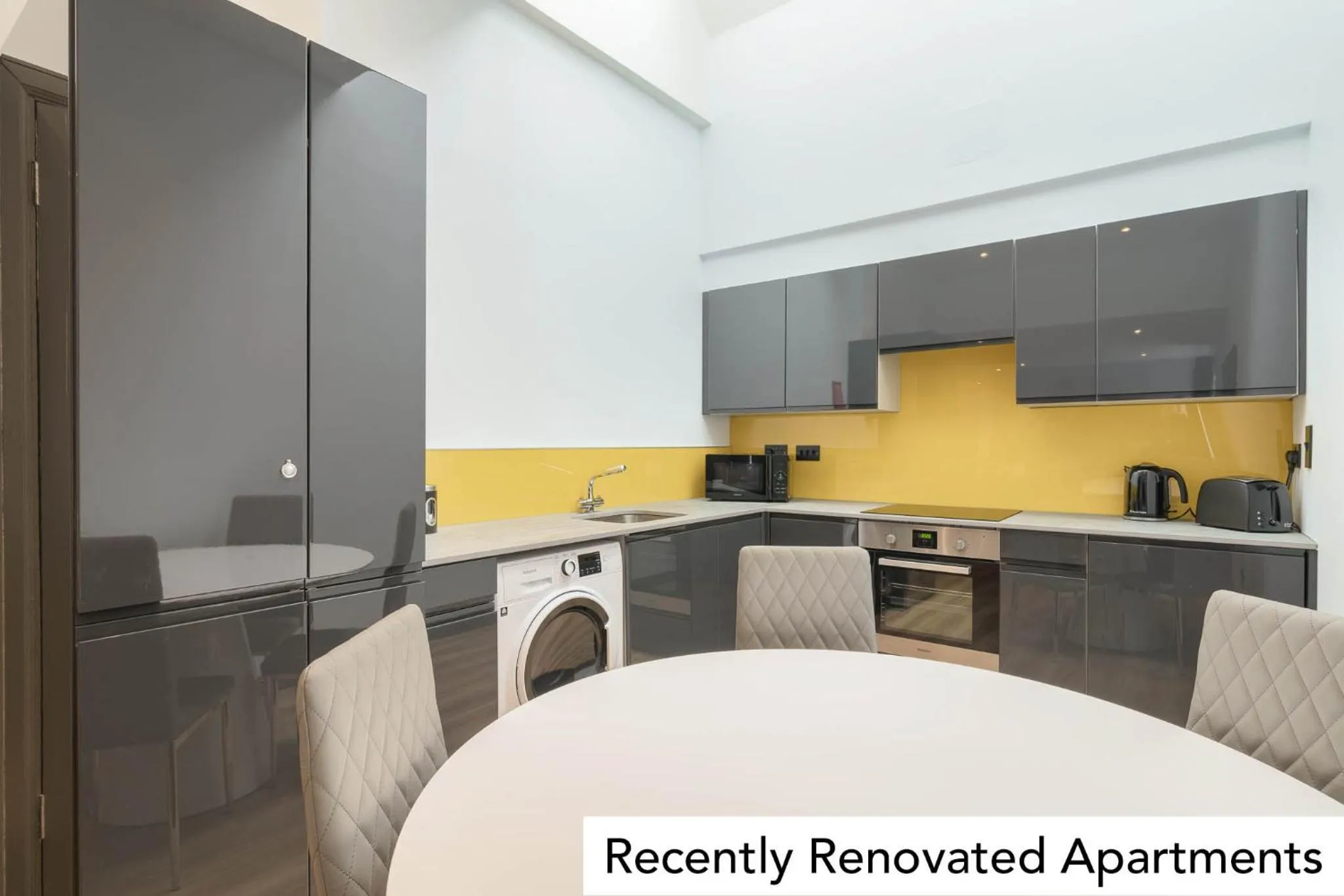 Kitchen or kitchenette in Holyrood Aparthotel