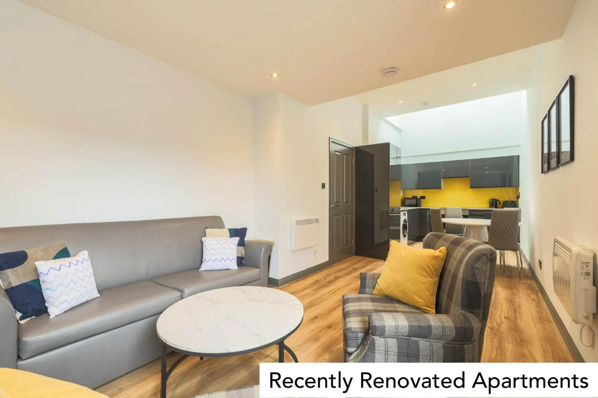 Communal lounge/ TV room in Holyrood Aparthotel