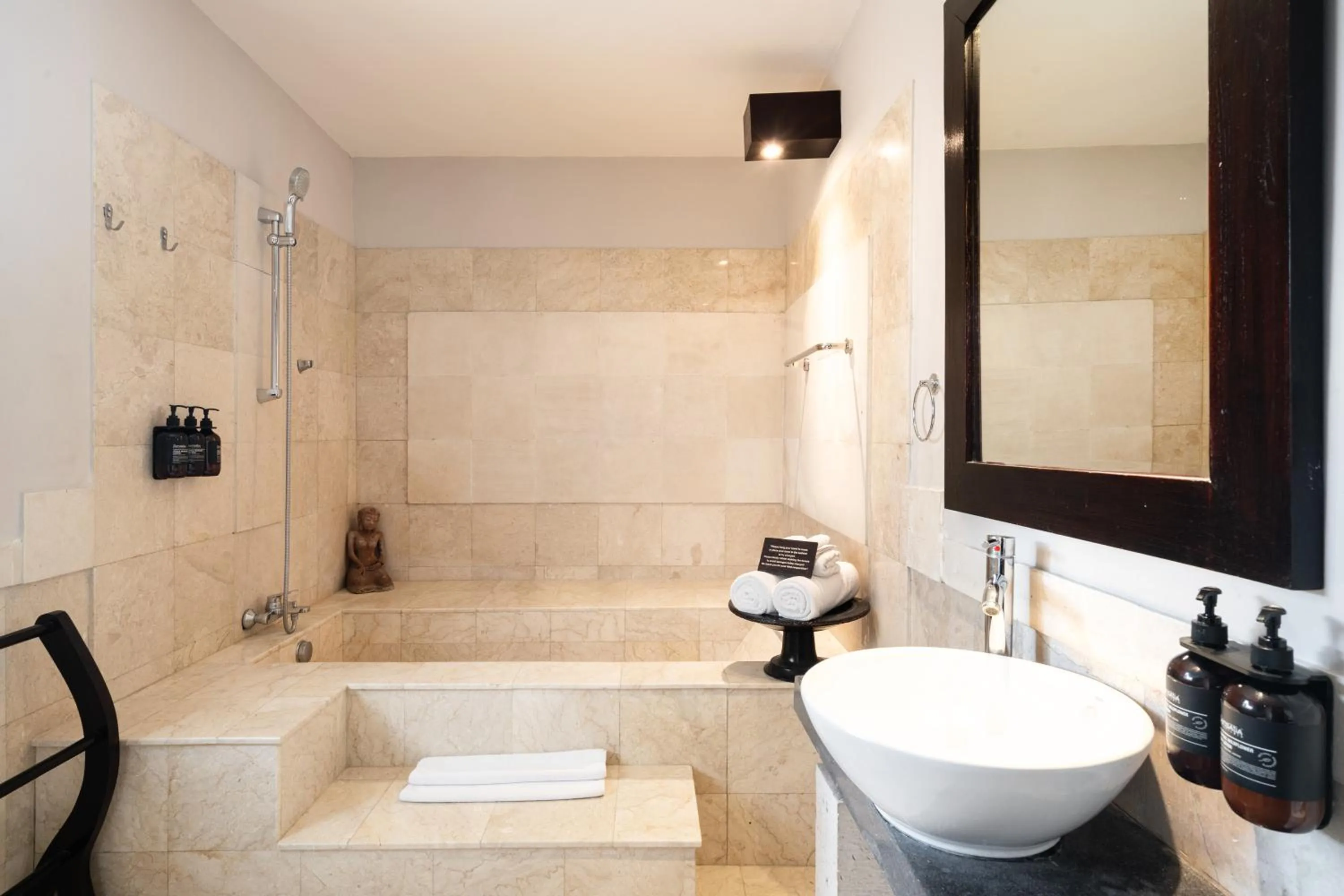 Bathroom in Svarga Bebek Villas