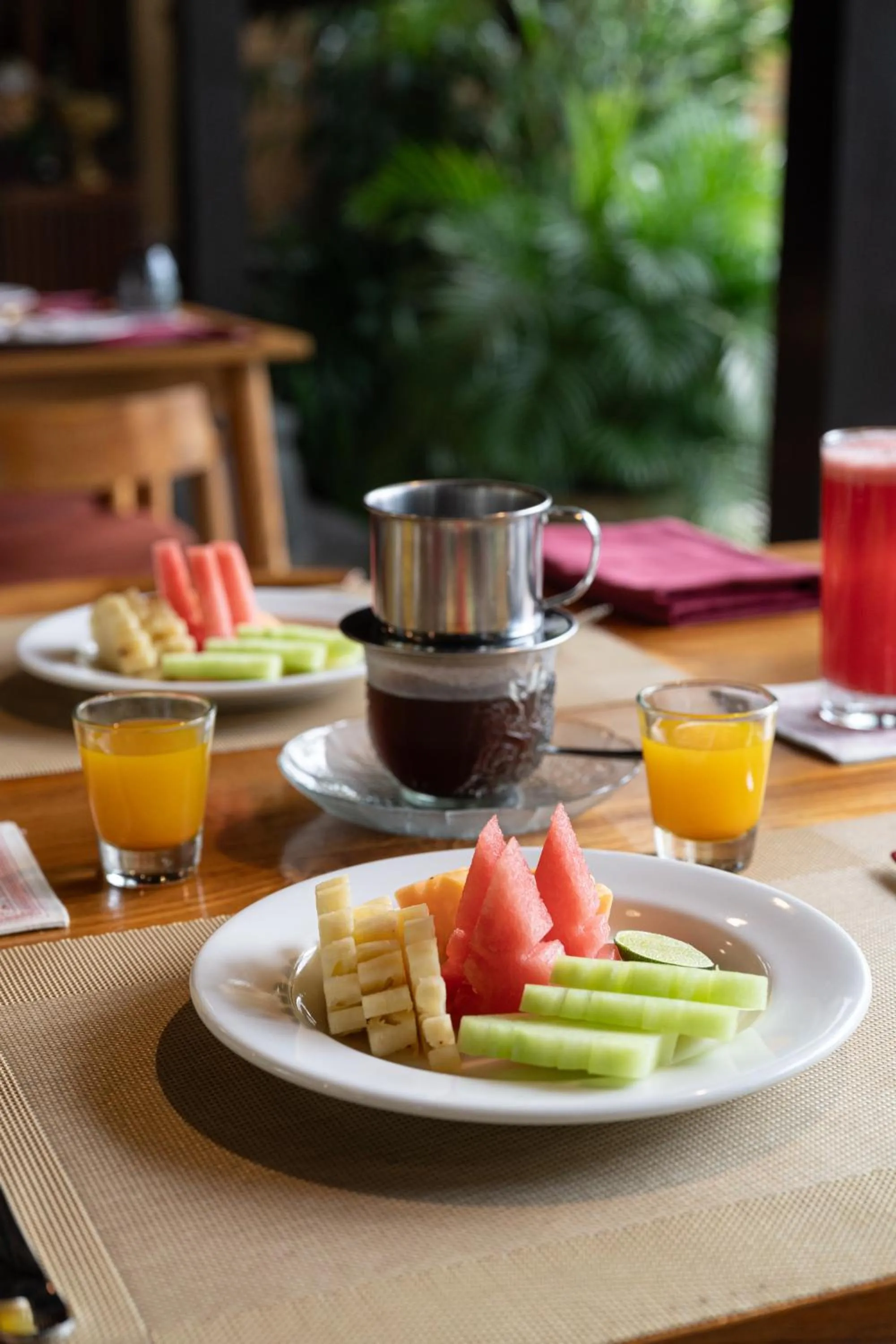 Breakfast in Svarga Bebek Villas