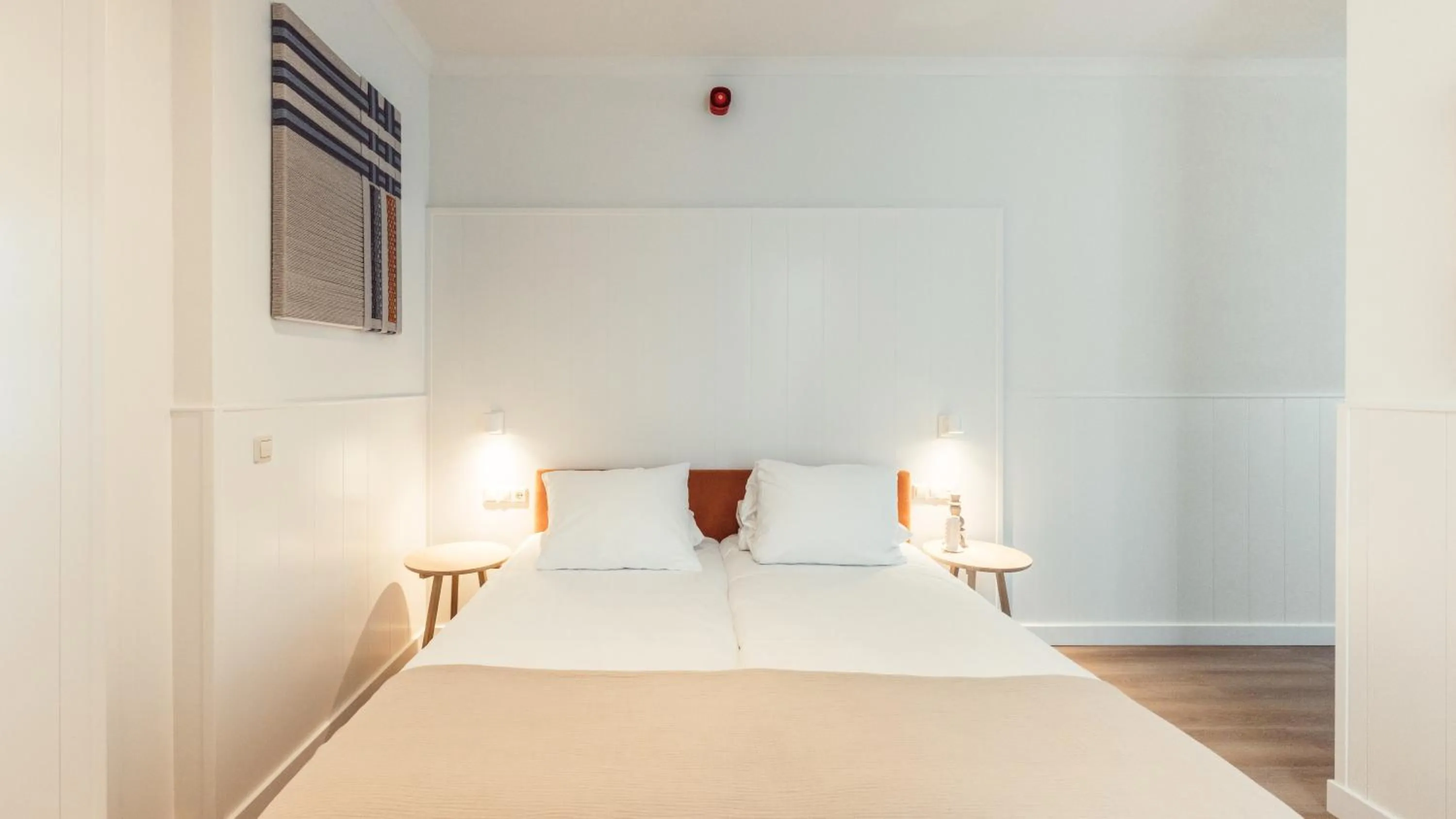 Bed in Strandhotel Domburg - Next Door