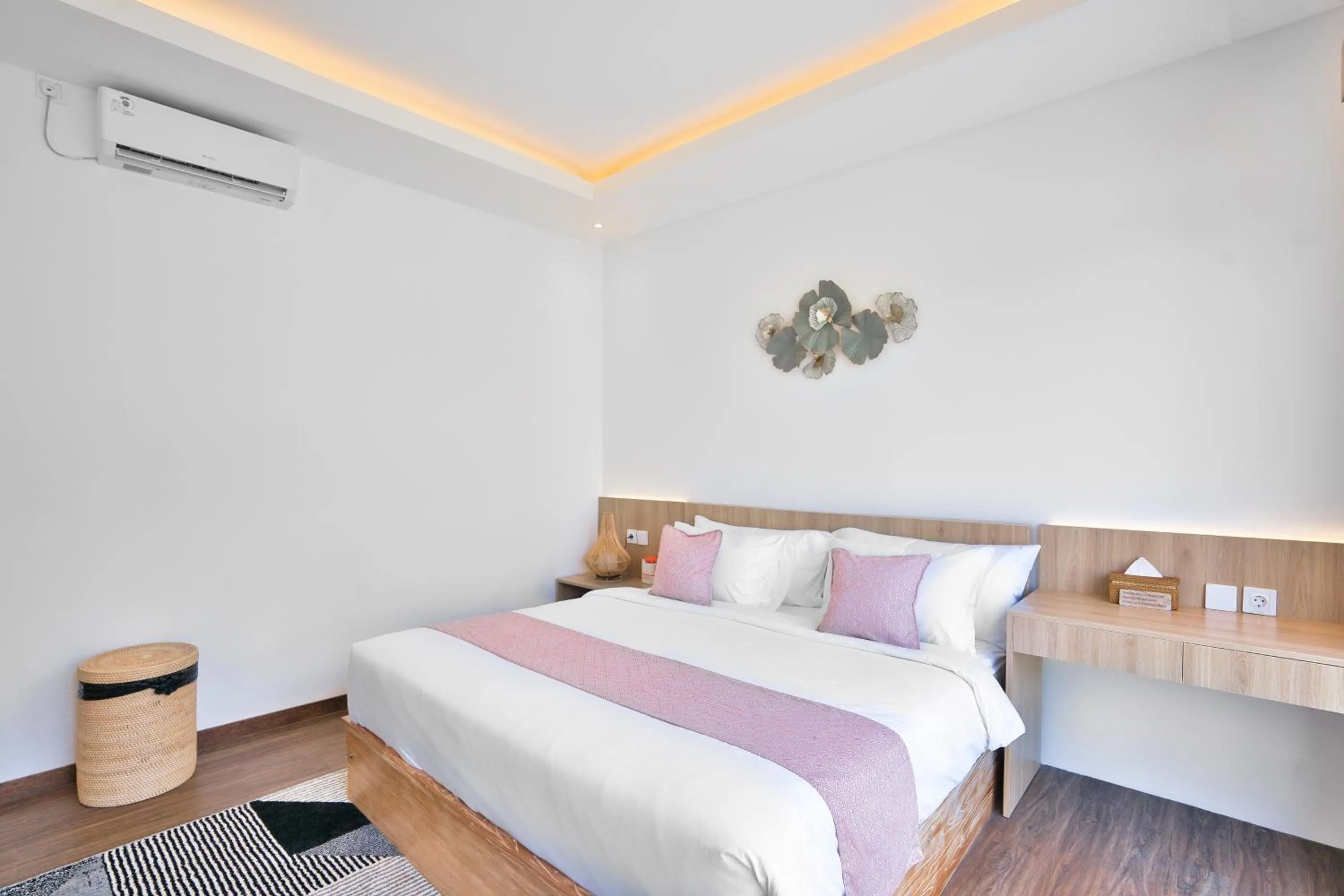 Bed in Bernard Villa by Betterplace