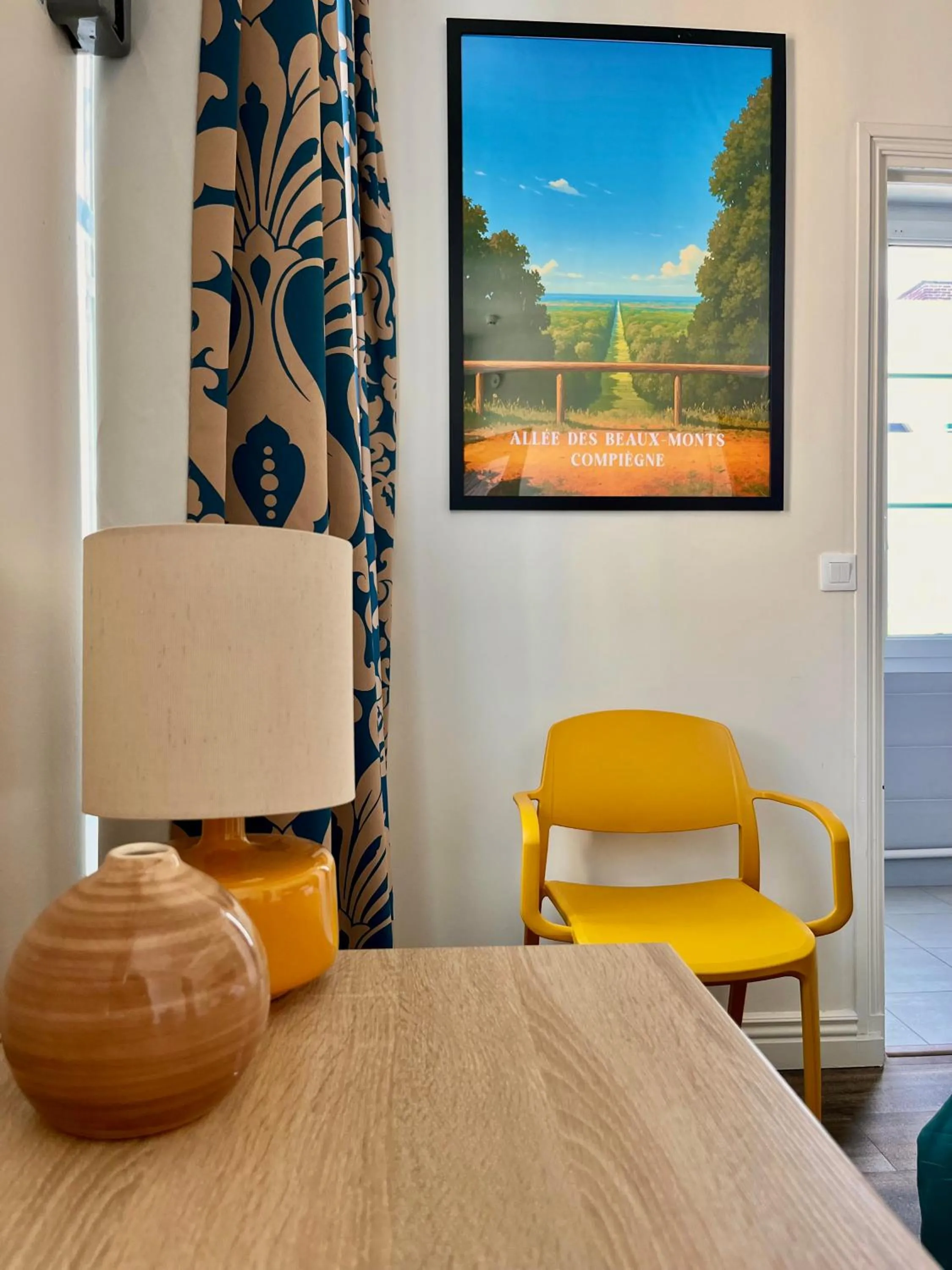 Bedroom in Armor Hotel