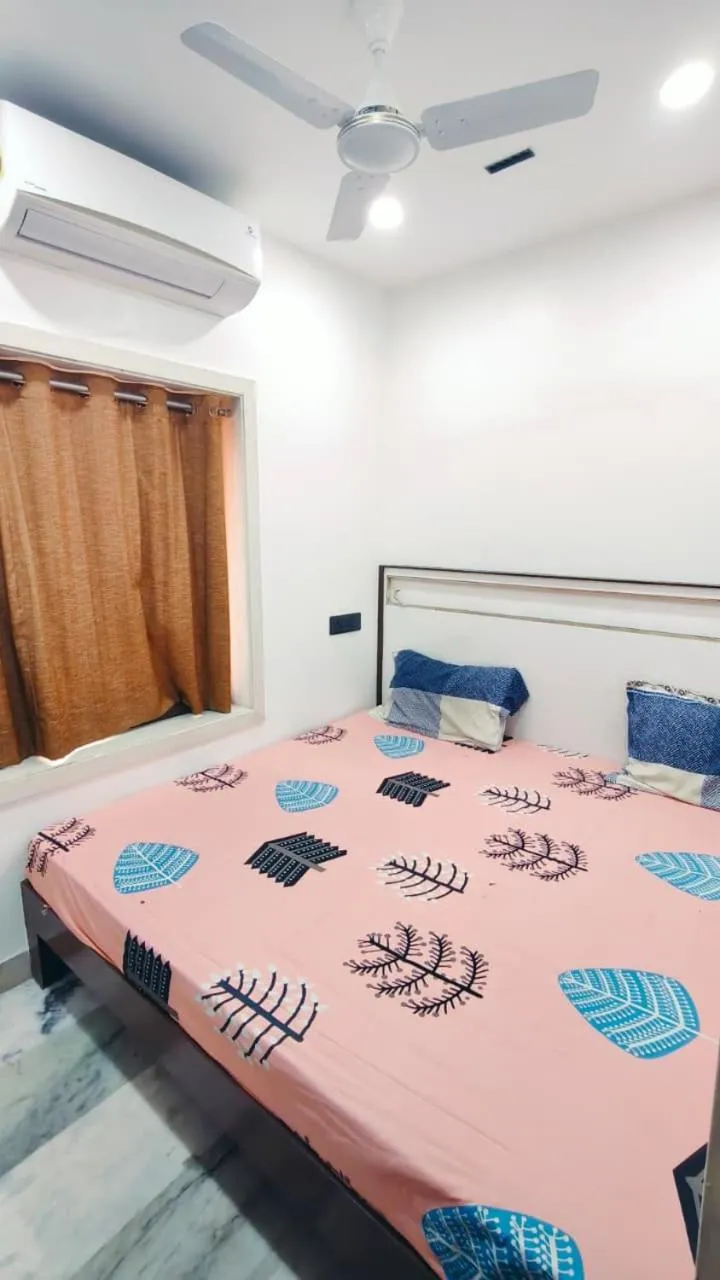 Bed in HOTEL GALAXY SURAT