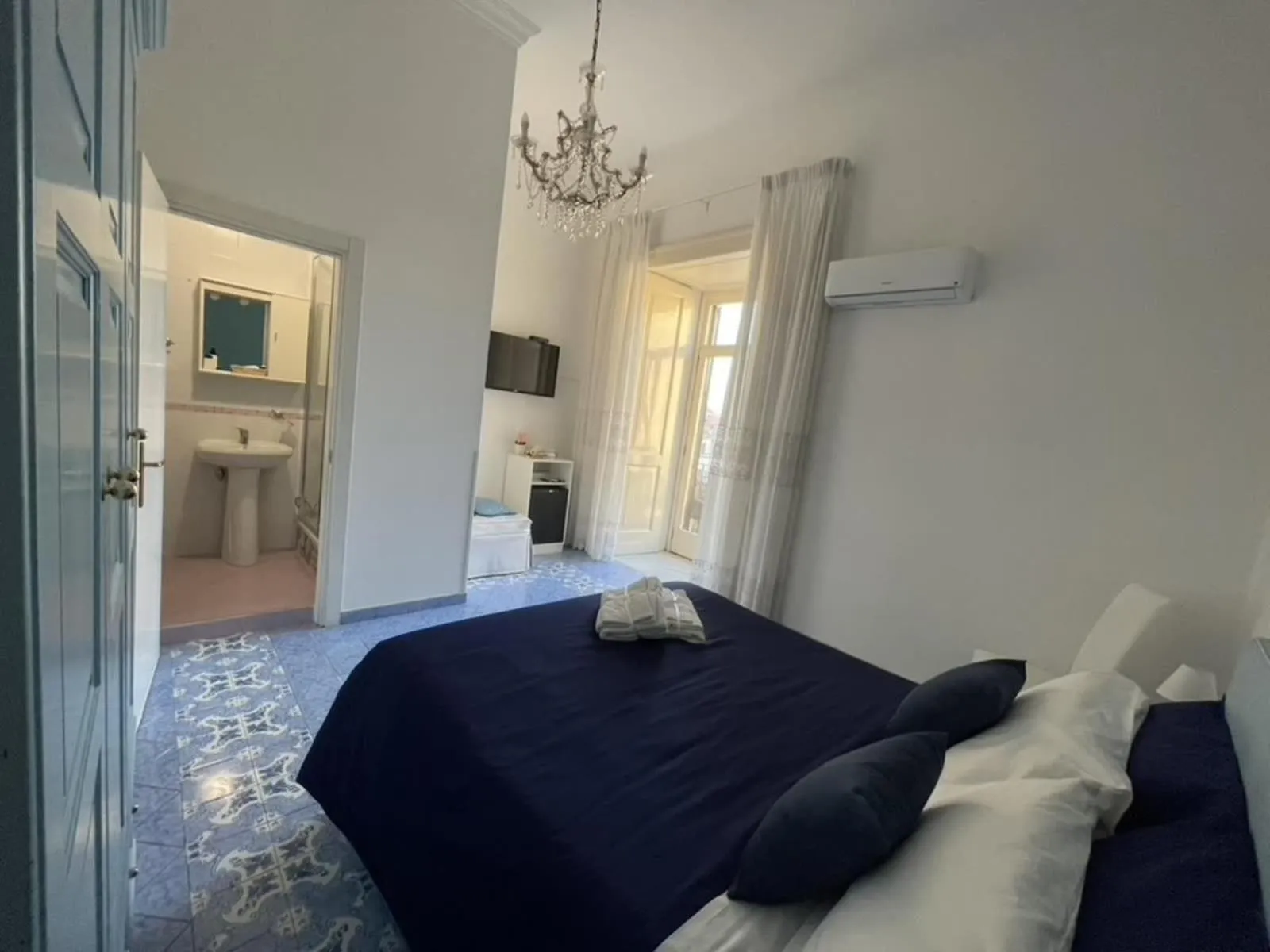 Bed in Ambasciata Sorrento Relais