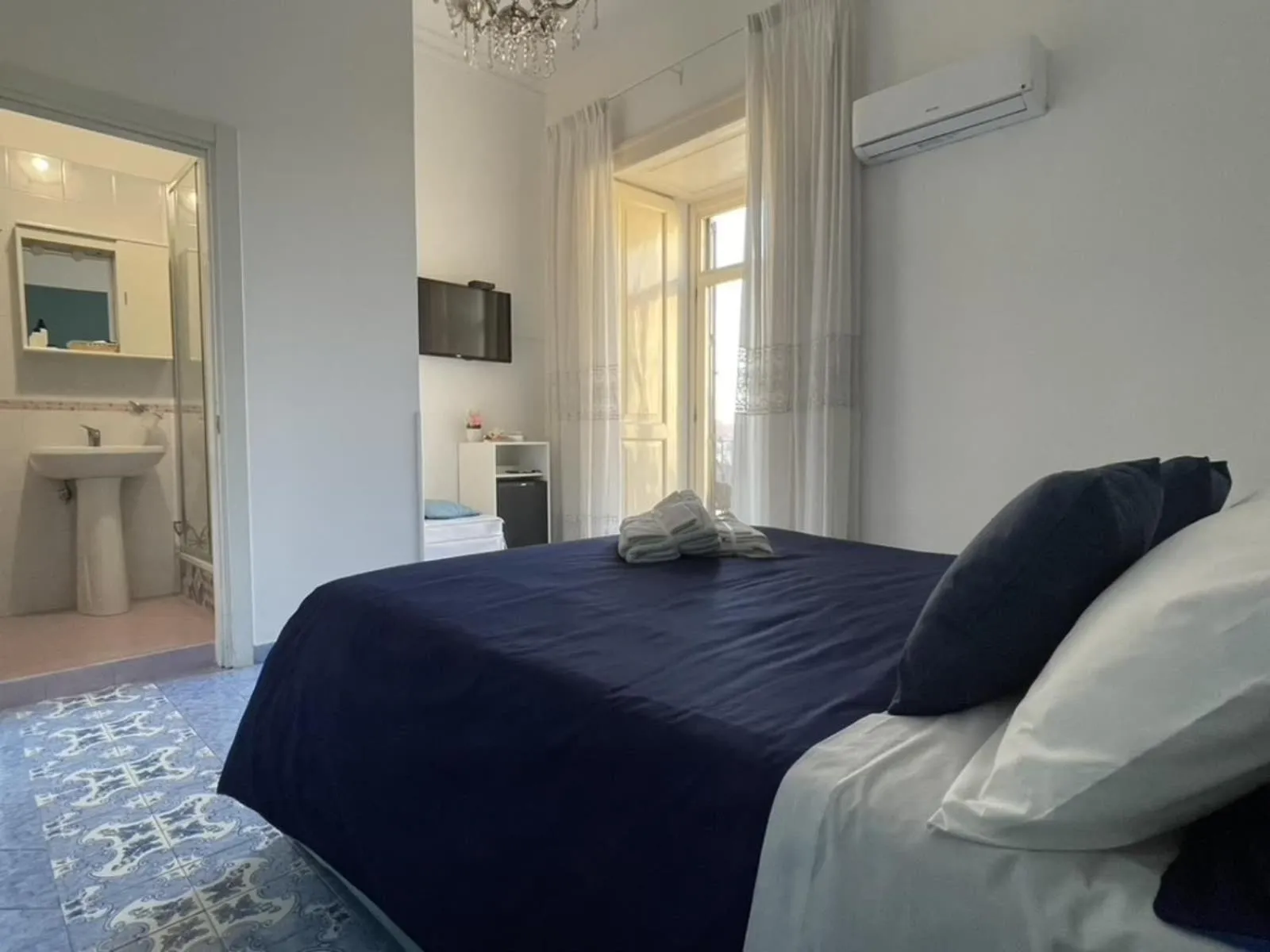 Bed in Ambasciata Sorrento Relais