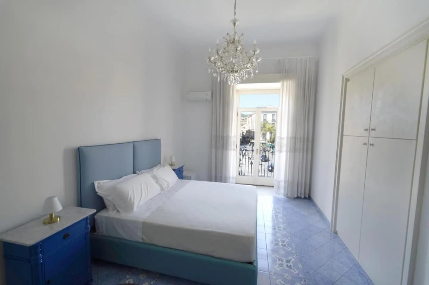 Bed in Ambasciata Sorrento Relais