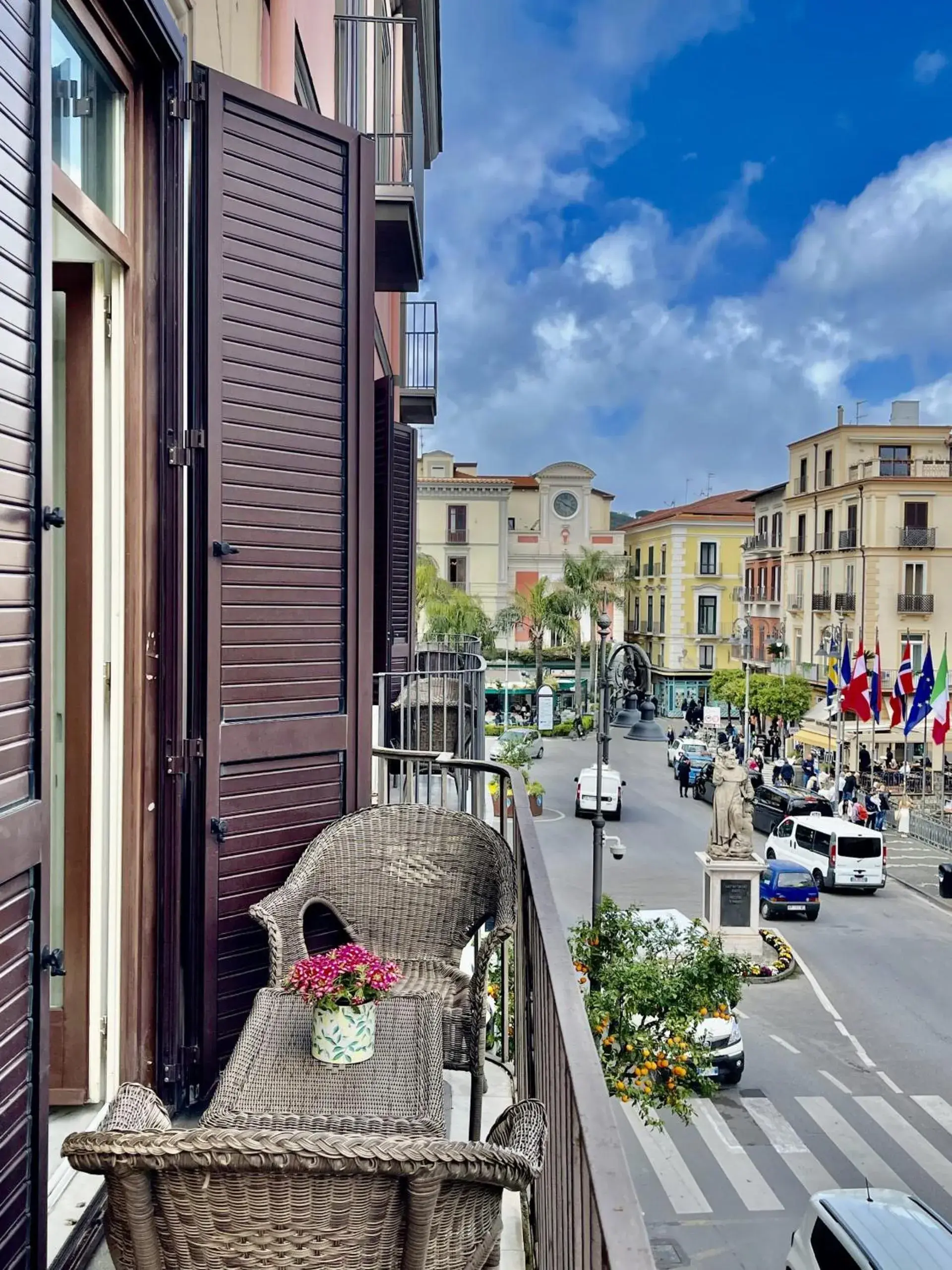 Triple Room with City View in Ambasciata Sorrento Relais Triple Room with City View in Ambasciata Sorrento Relais
