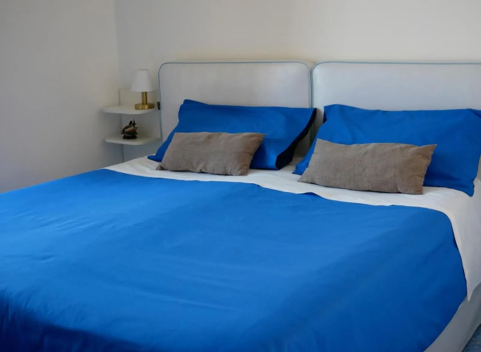 Bed in Ambasciata Sorrento Relais